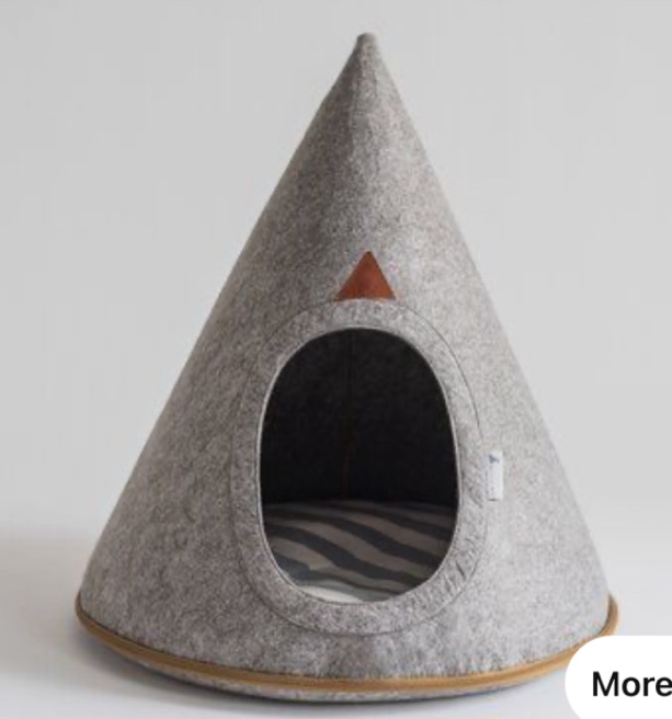 Boissonneault Felt Pet Cave Lucy Hooded/Dome
