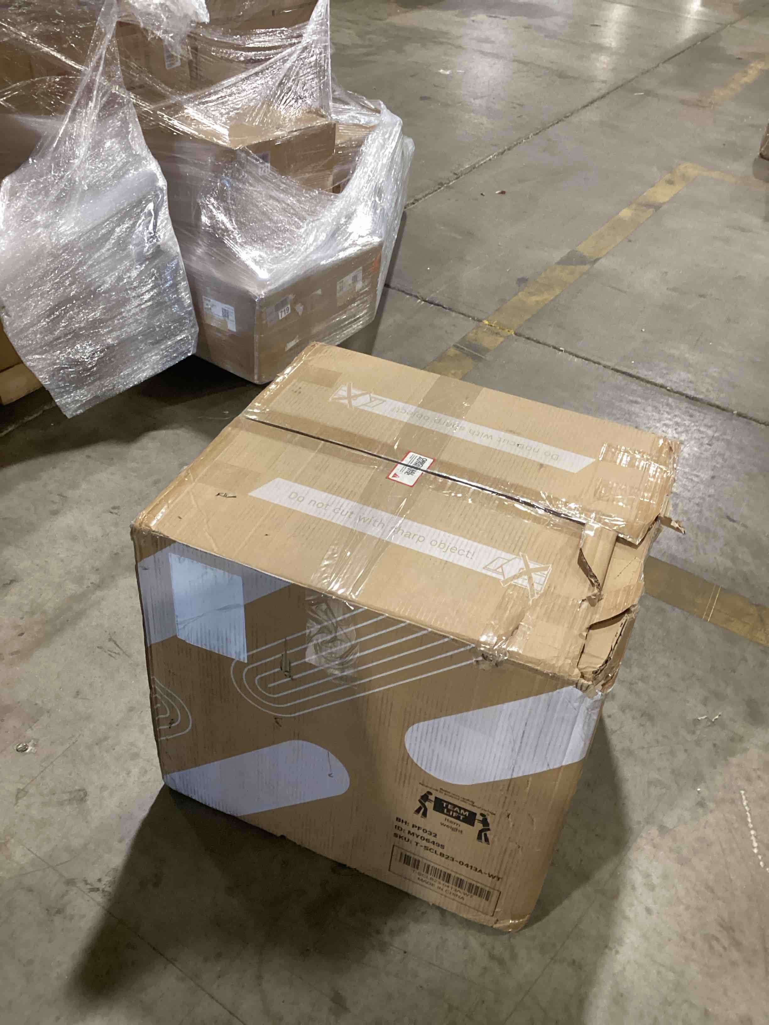 https://s3.amazonaws.com/lotting-images-prod/bidfta/TEA0061200_1737575118102.jpeg