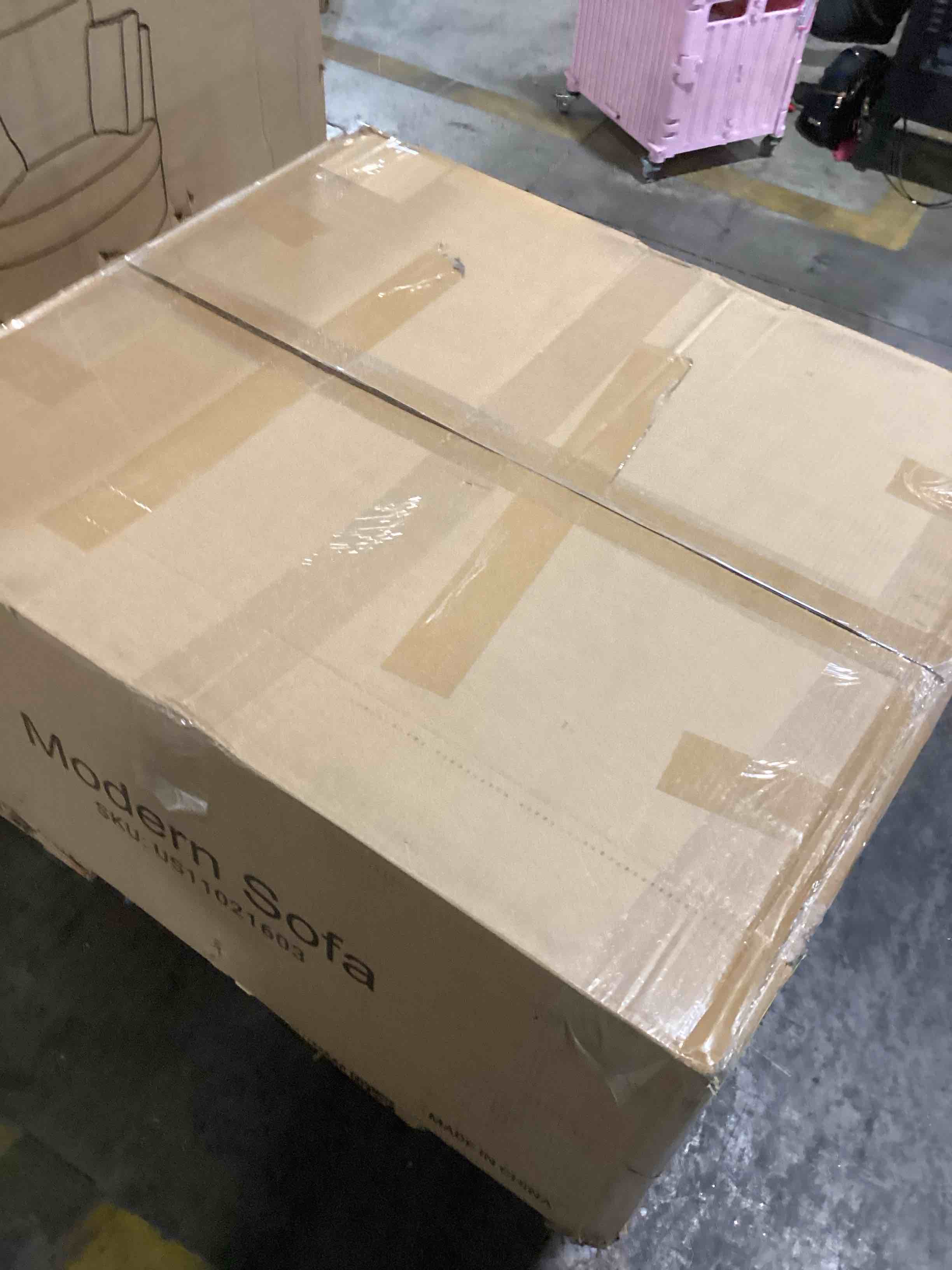 https://s3.amazonaws.com/lotting-images-prod/bidfta/TEA0061711_1736452333213.jpeg