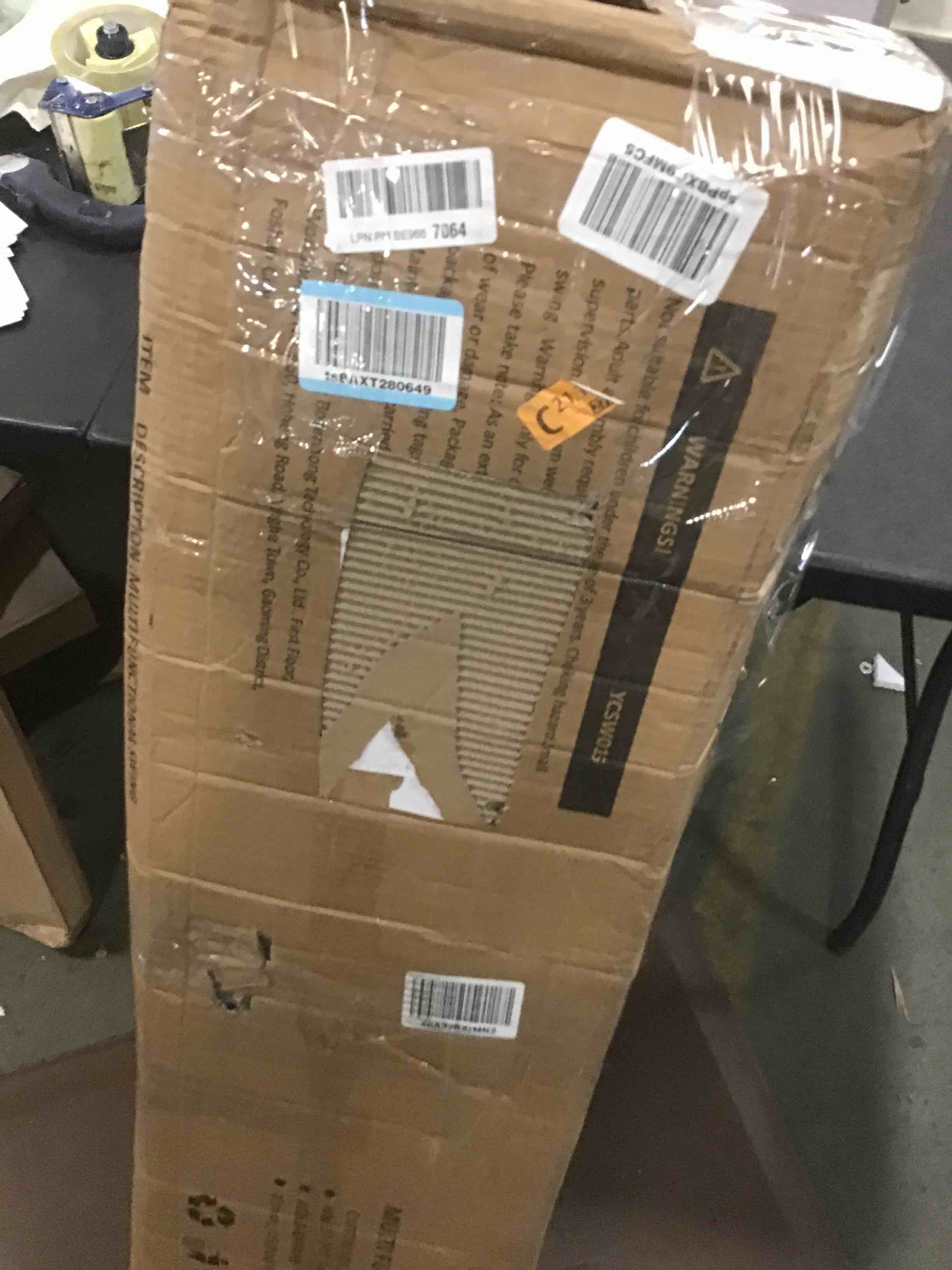 https://s3.amazonaws.com/lotting-images-prod/bidfta/TEA0084044_1723579646949.jpeg