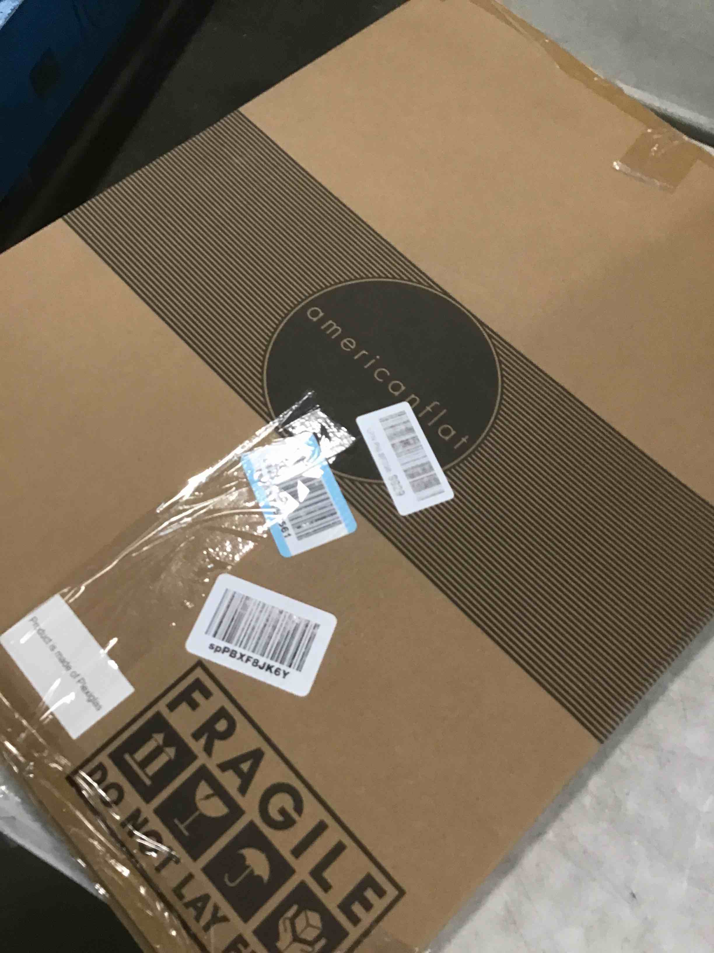 https://s3.amazonaws.com/lotting-images-prod/bidfta/TEA0084156_1723648240371.jpeg