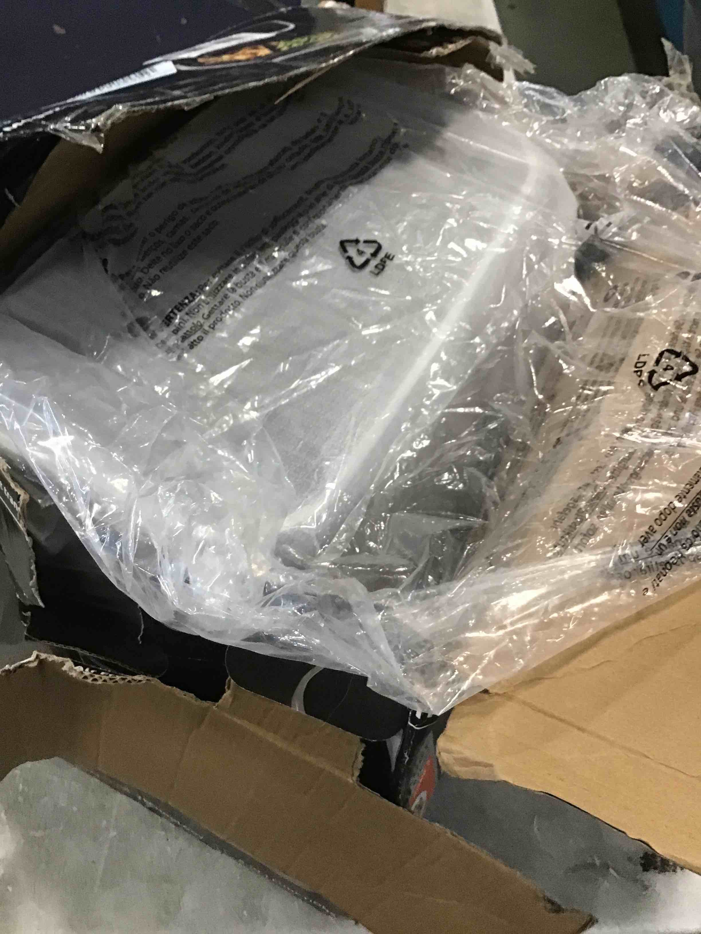 https://s3.amazonaws.com/lotting-images-prod/bidfta/TEA0084461_1723739013908.jpeg