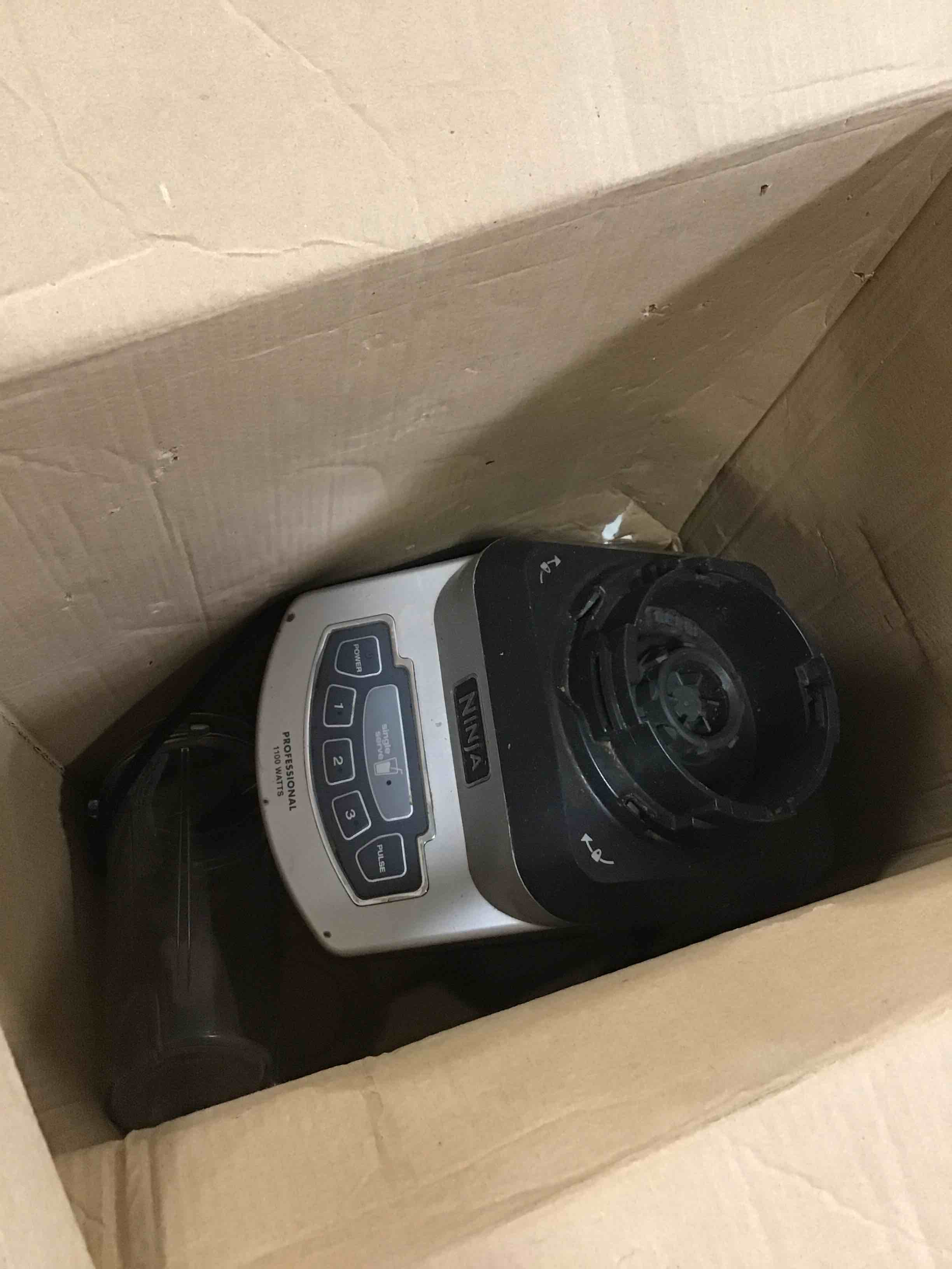 https://s3.amazonaws.com/lotting-images-prod/bidfta/TEA0085749_1724435181661.jpeg