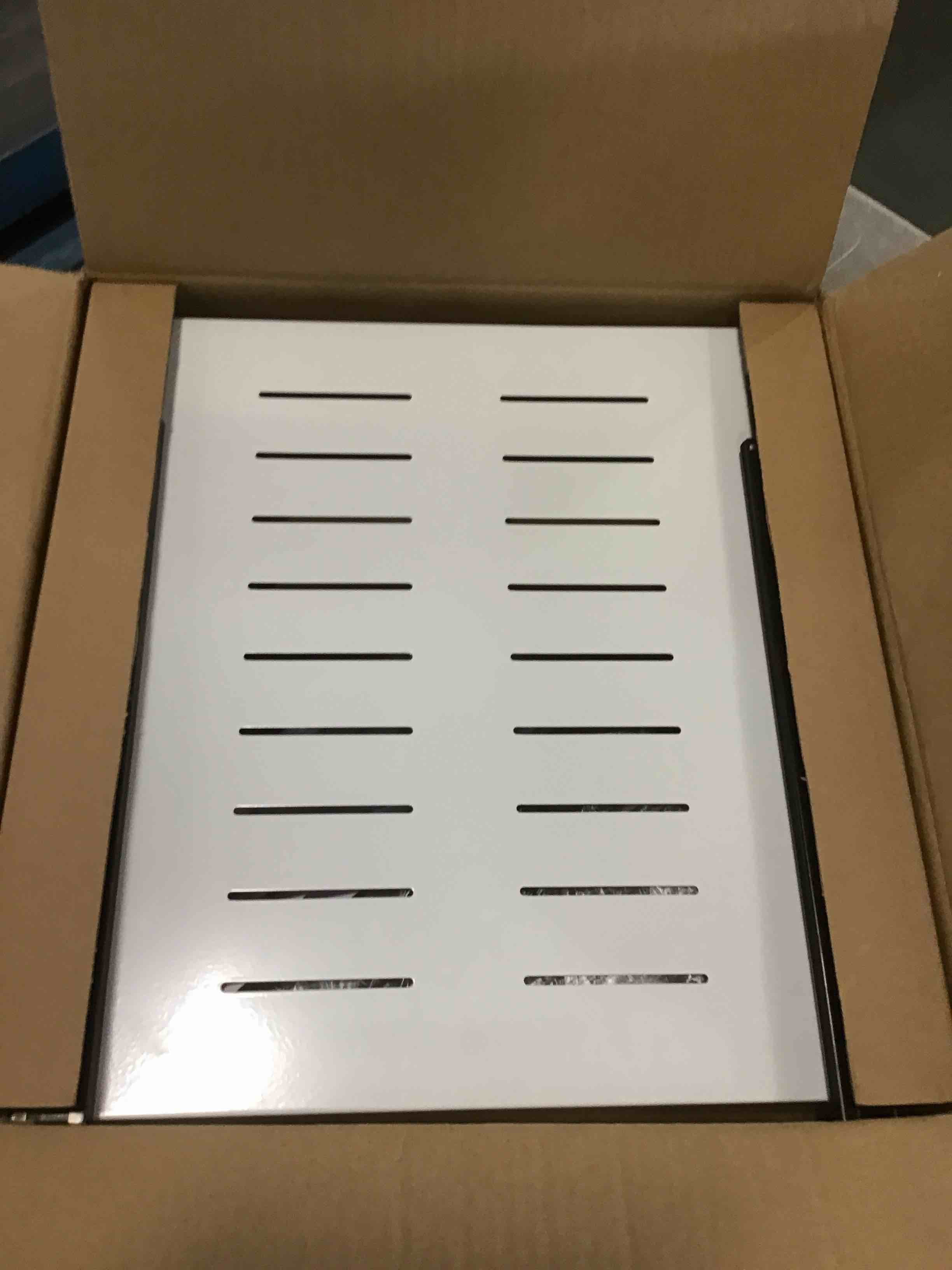 https://s3.amazonaws.com/lotting-images-prod/bidfta/TEA0090093_1724782994343.jpeg
