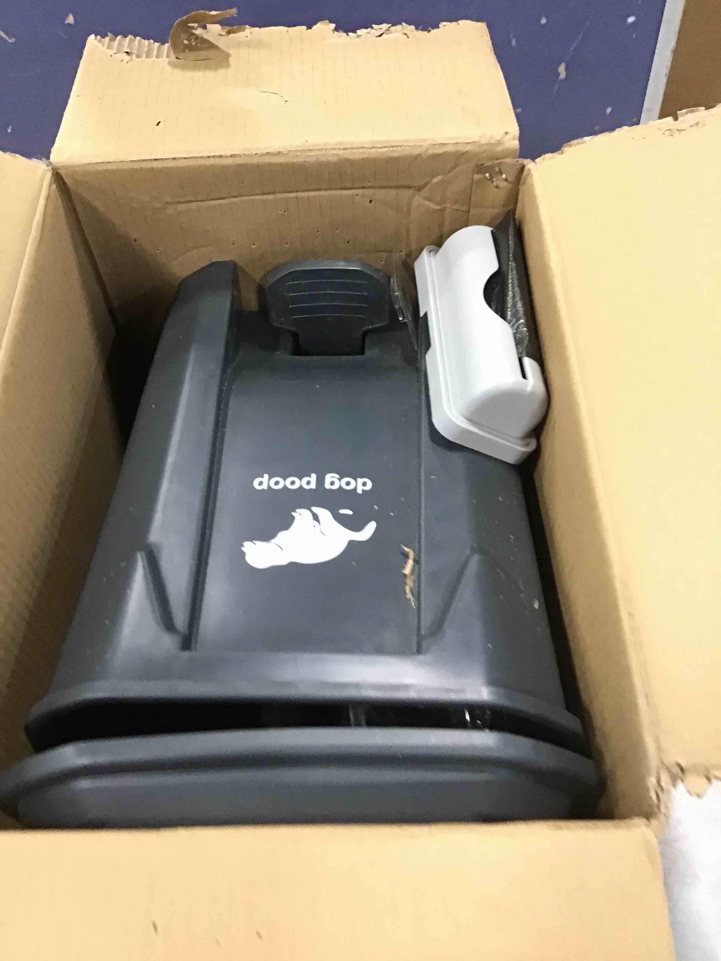https://s3.amazonaws.com/lotting-images-prod/bidfta/TEA0090493_1724678245130.jpeg
