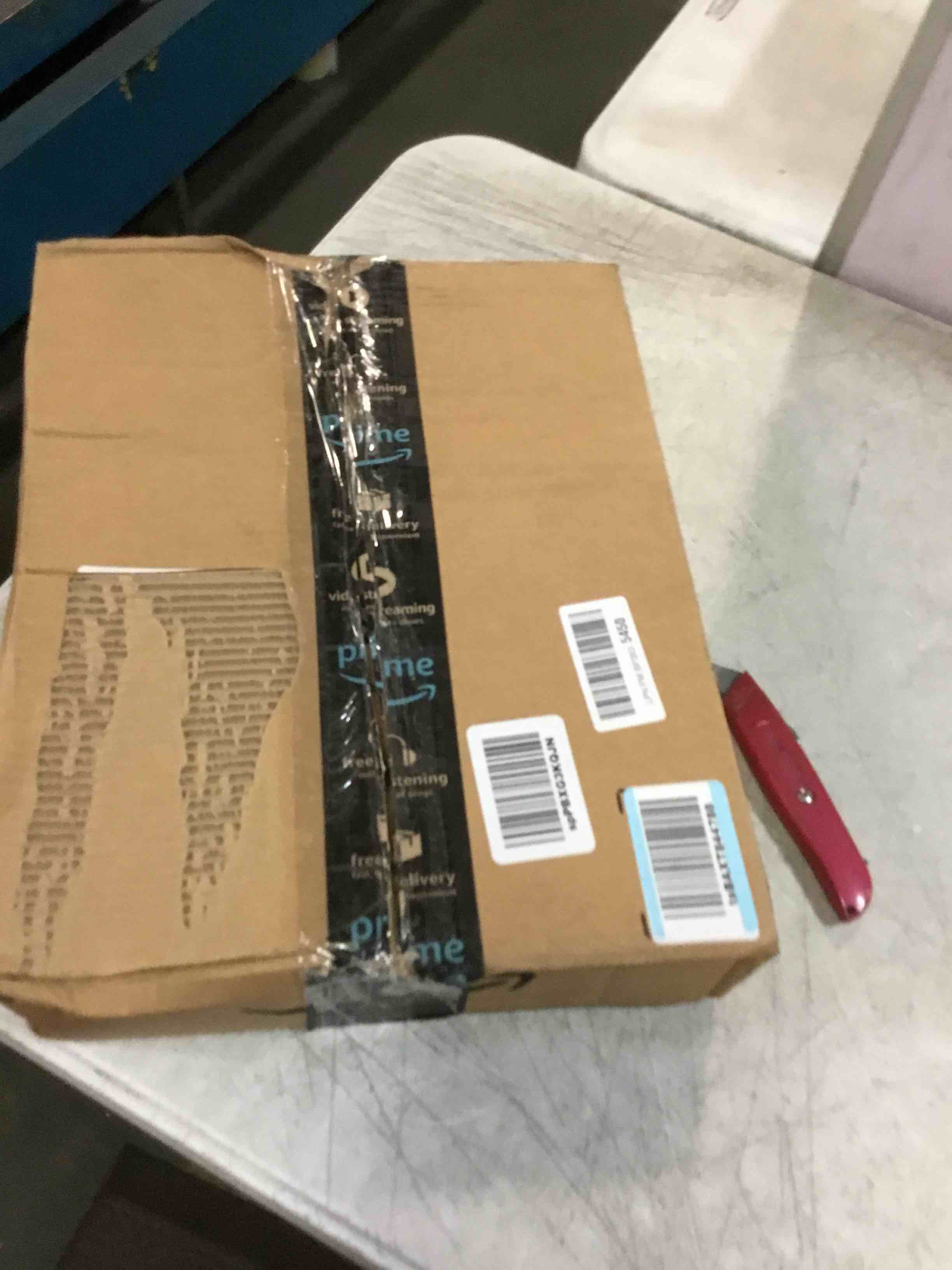 https://s3.amazonaws.com/lotting-images-prod/bidfta/TEA0091382_1724089373093.jpeg