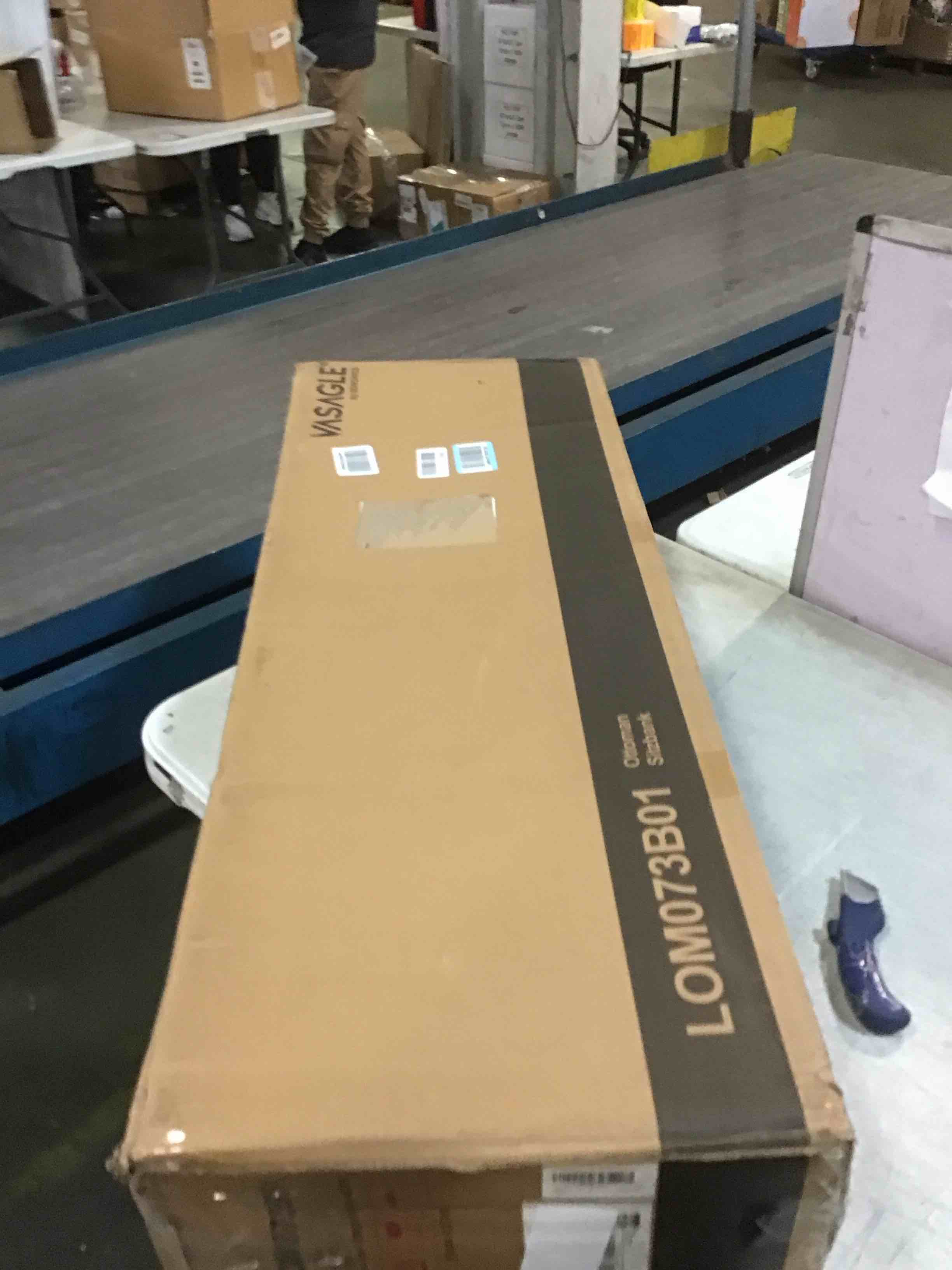 https://s3.amazonaws.com/lotting-images-prod/bidfta/TEA0091808_1723745543267.jpeg