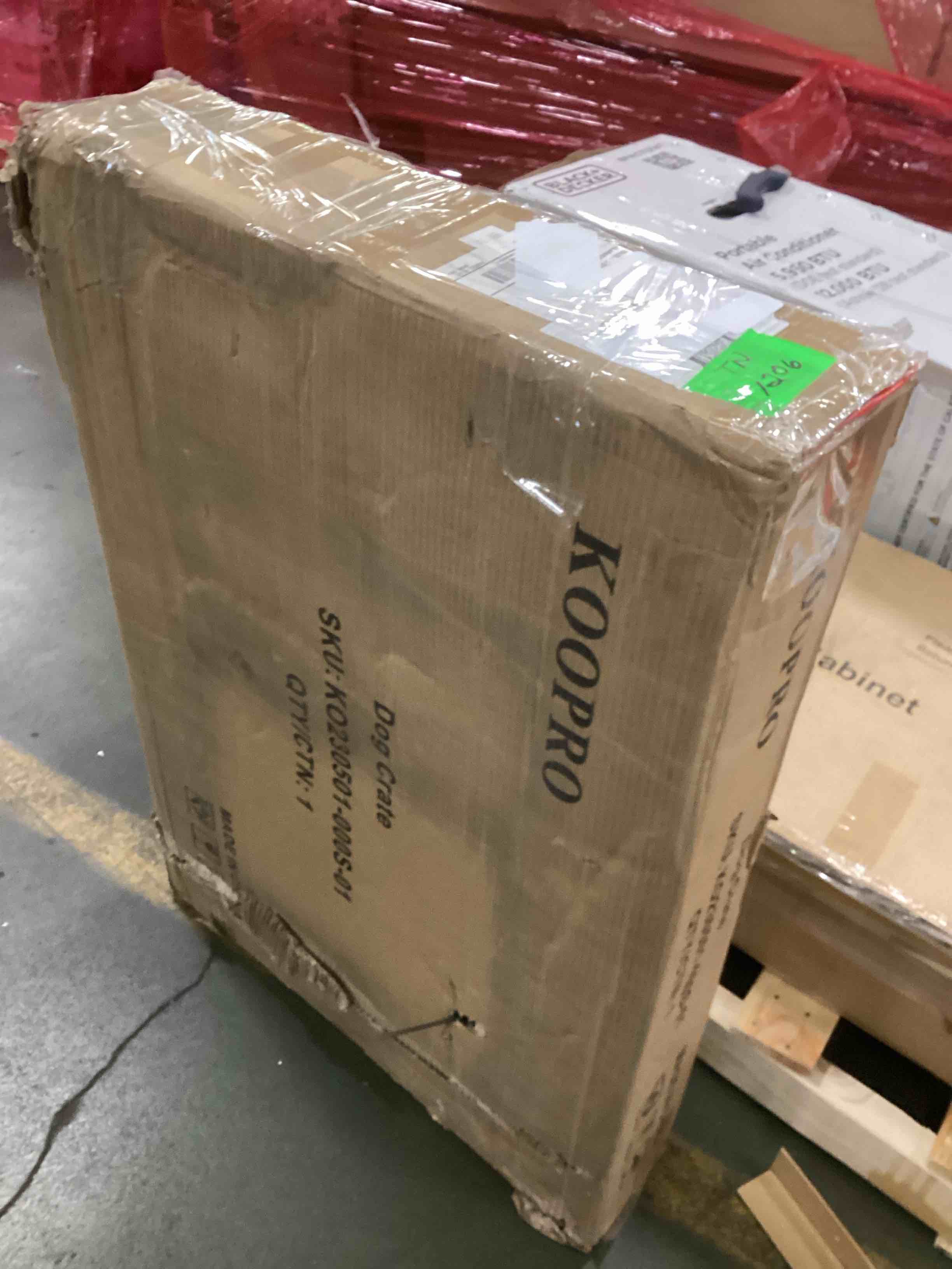 https://s3.amazonaws.com/lotting-images-prod/bidfta/TEA0094167_1725543682604.jpeg