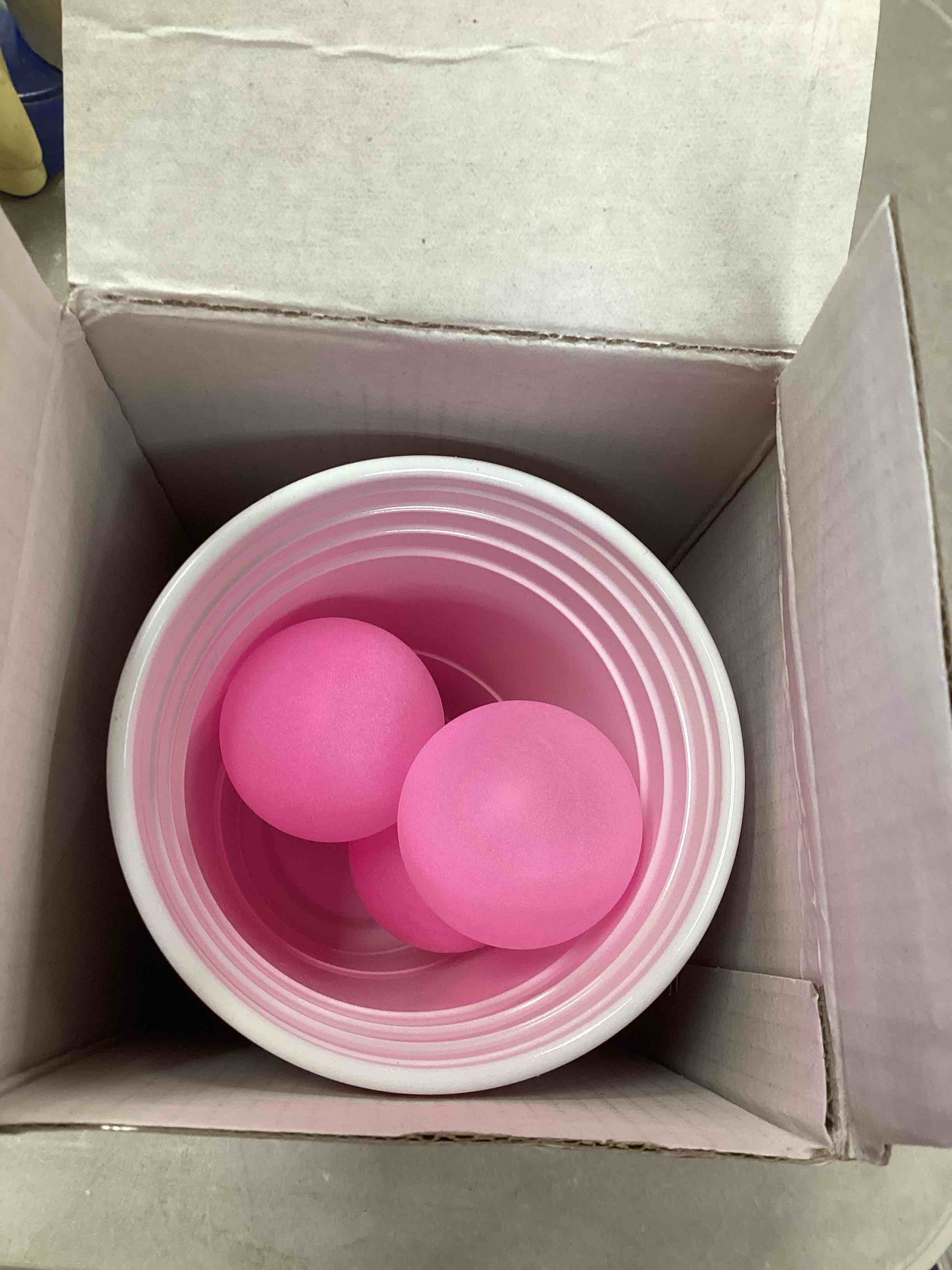 https://s3.amazonaws.com/lotting-images-prod/bidfta/TEA0094950_1724942955660.jpeg