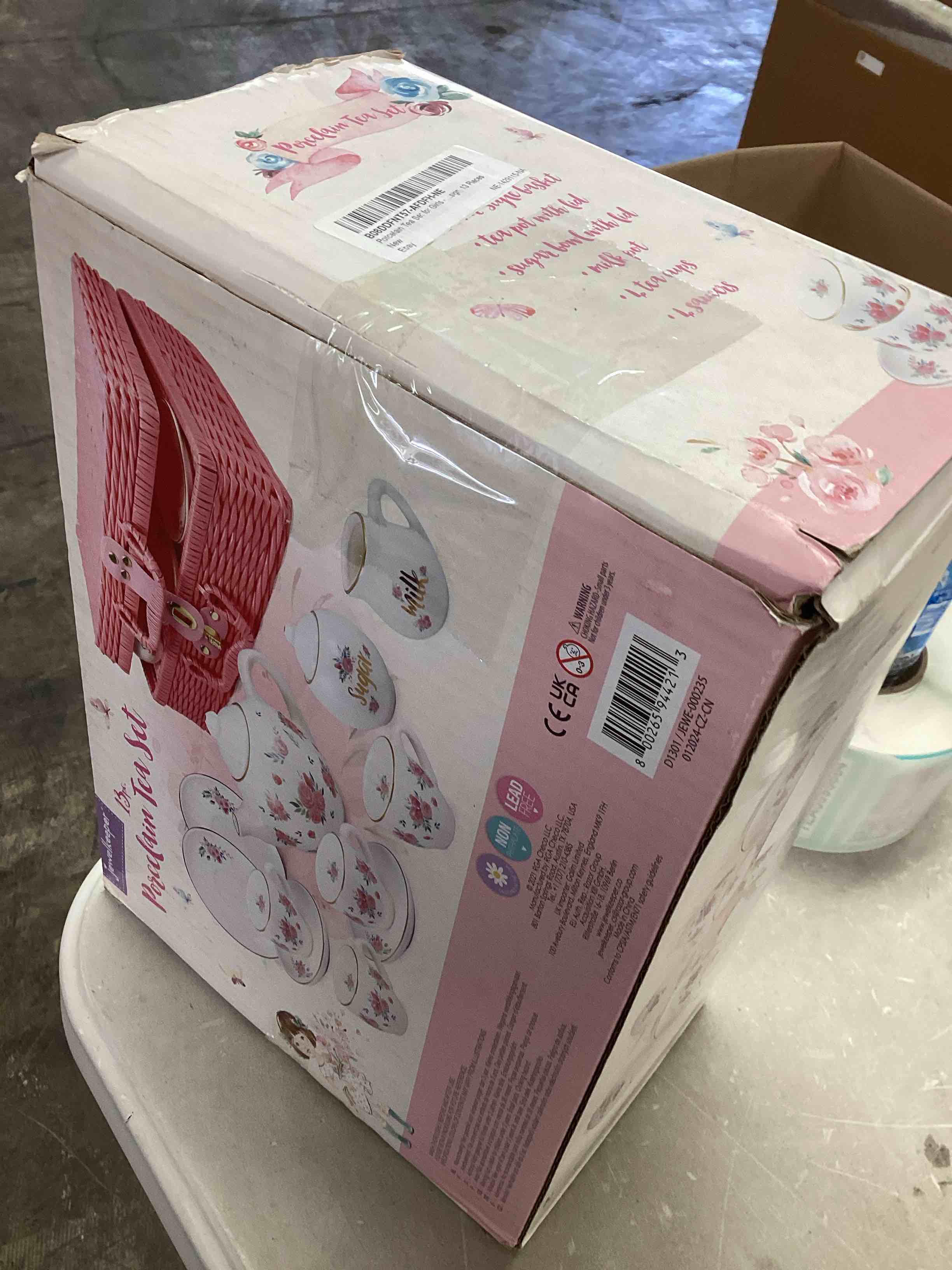 https://s3.amazonaws.com/lotting-images-prod/bidfta/TEA0095891_1724770153139.jpeg