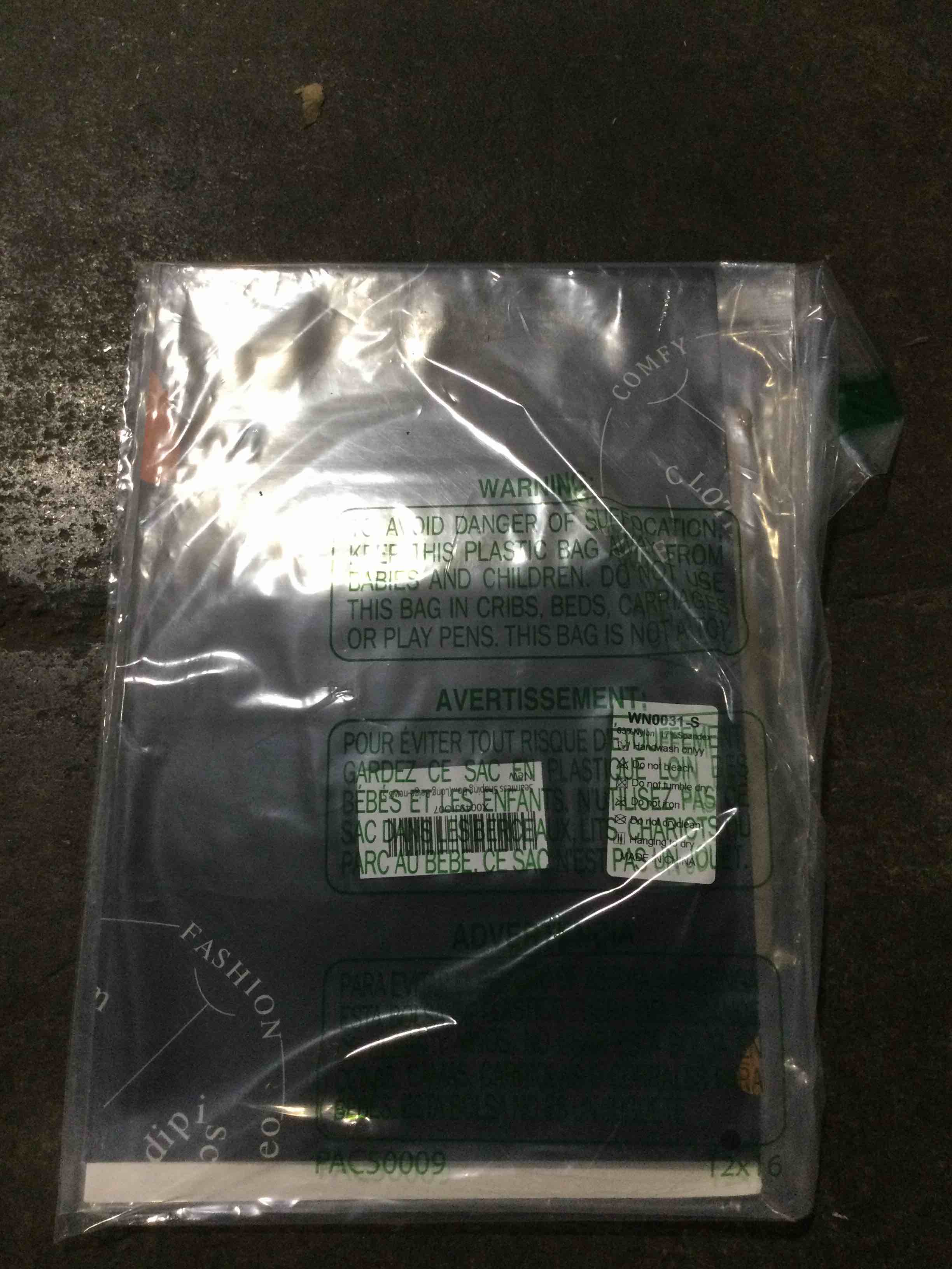 https://s3.amazonaws.com/lotting-images-prod/bidfta/TEA0096392_1727459911235.jpeg