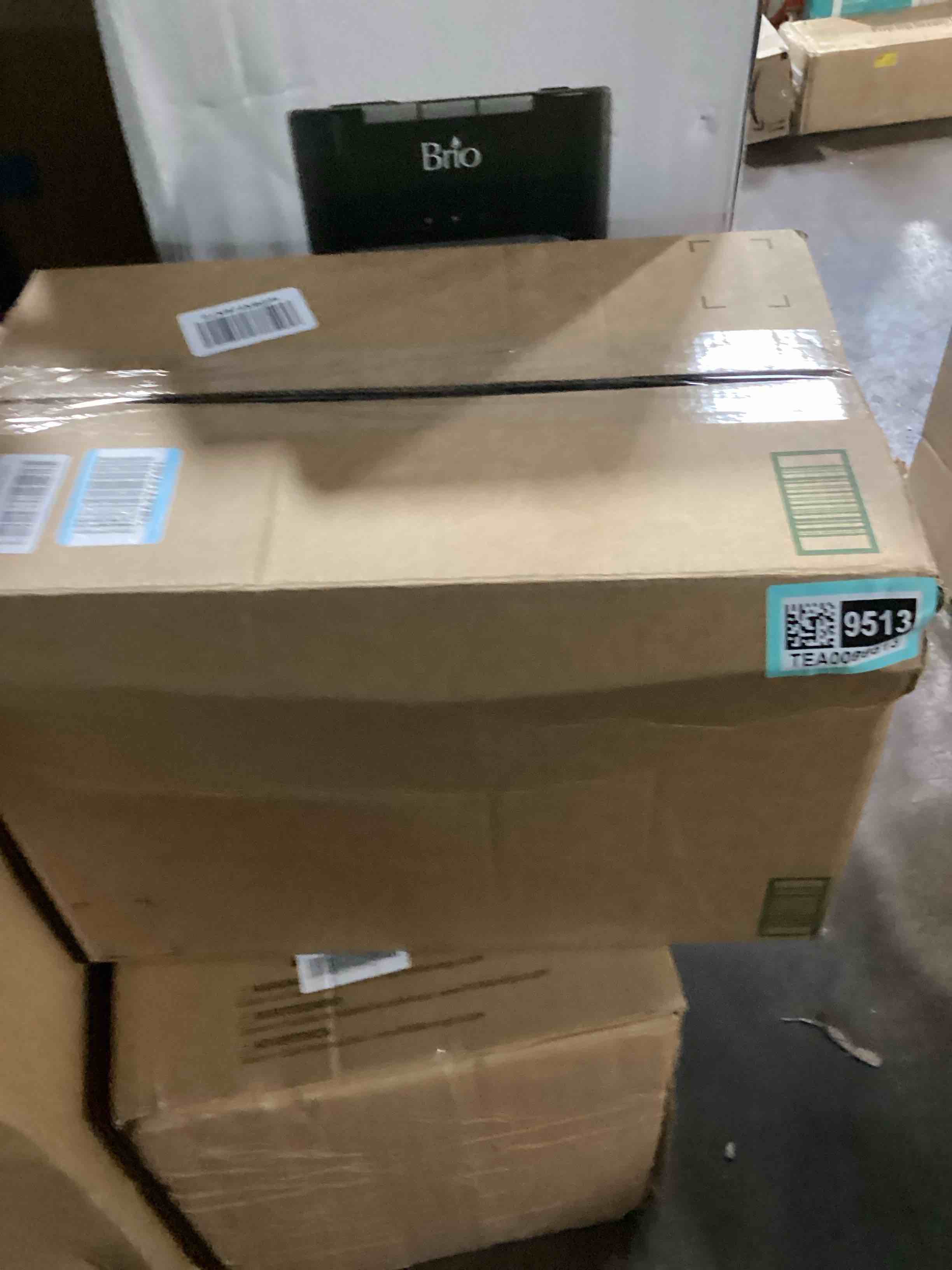 https://s3.amazonaws.com/lotting-images-prod/bidfta/TEA0099513_1727294361590.jpeg