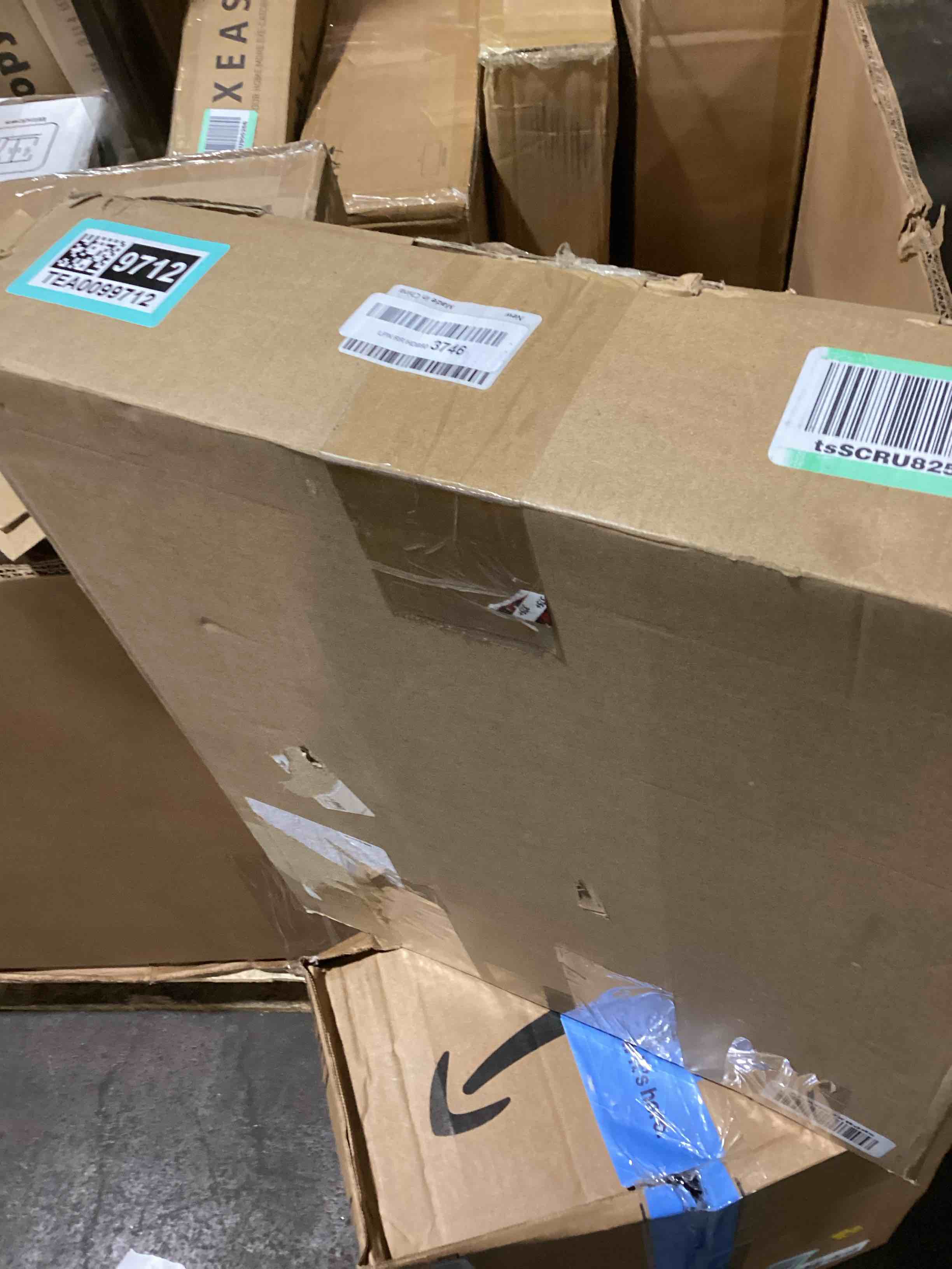 https://s3.amazonaws.com/lotting-images-prod/bidfta/TEA0099712_1726682025479.jpeg
