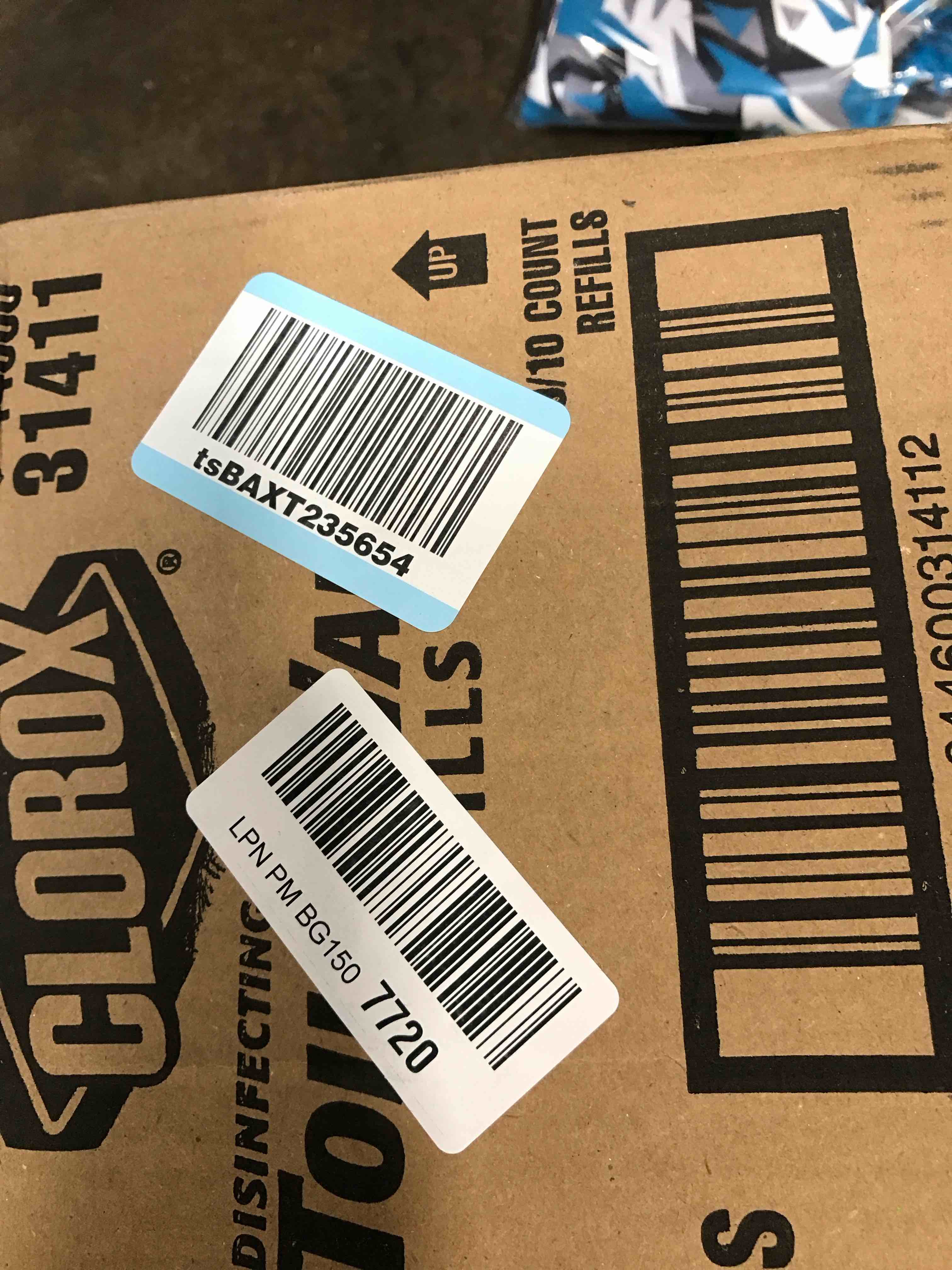 https://s3.amazonaws.com/lotting-images-prod/bidfta/TEA0104162_1727193361452.jpeg