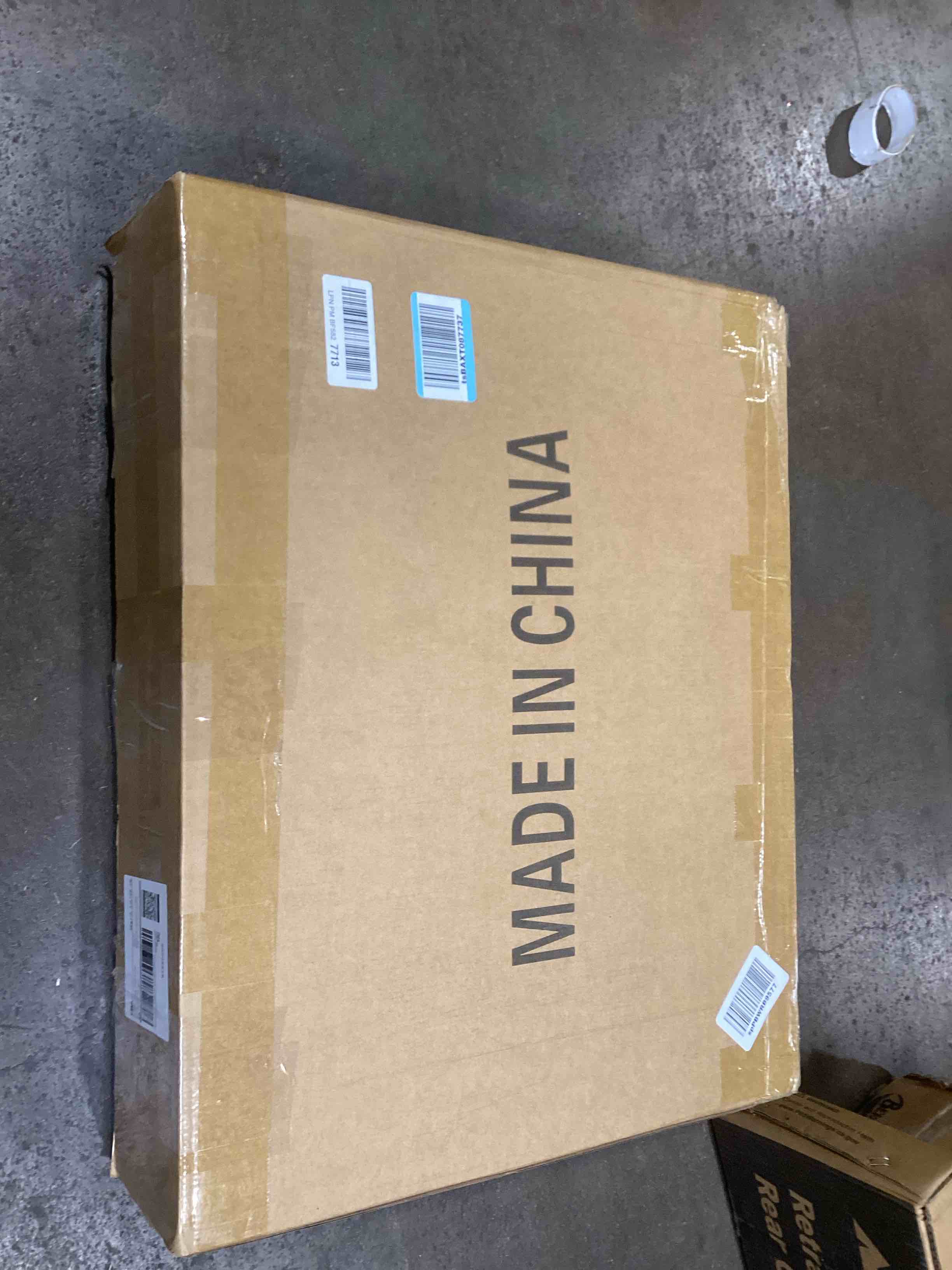 https://s3.amazonaws.com/lotting-images-prod/bidfta/TEA0105749_1725546190877.jpeg