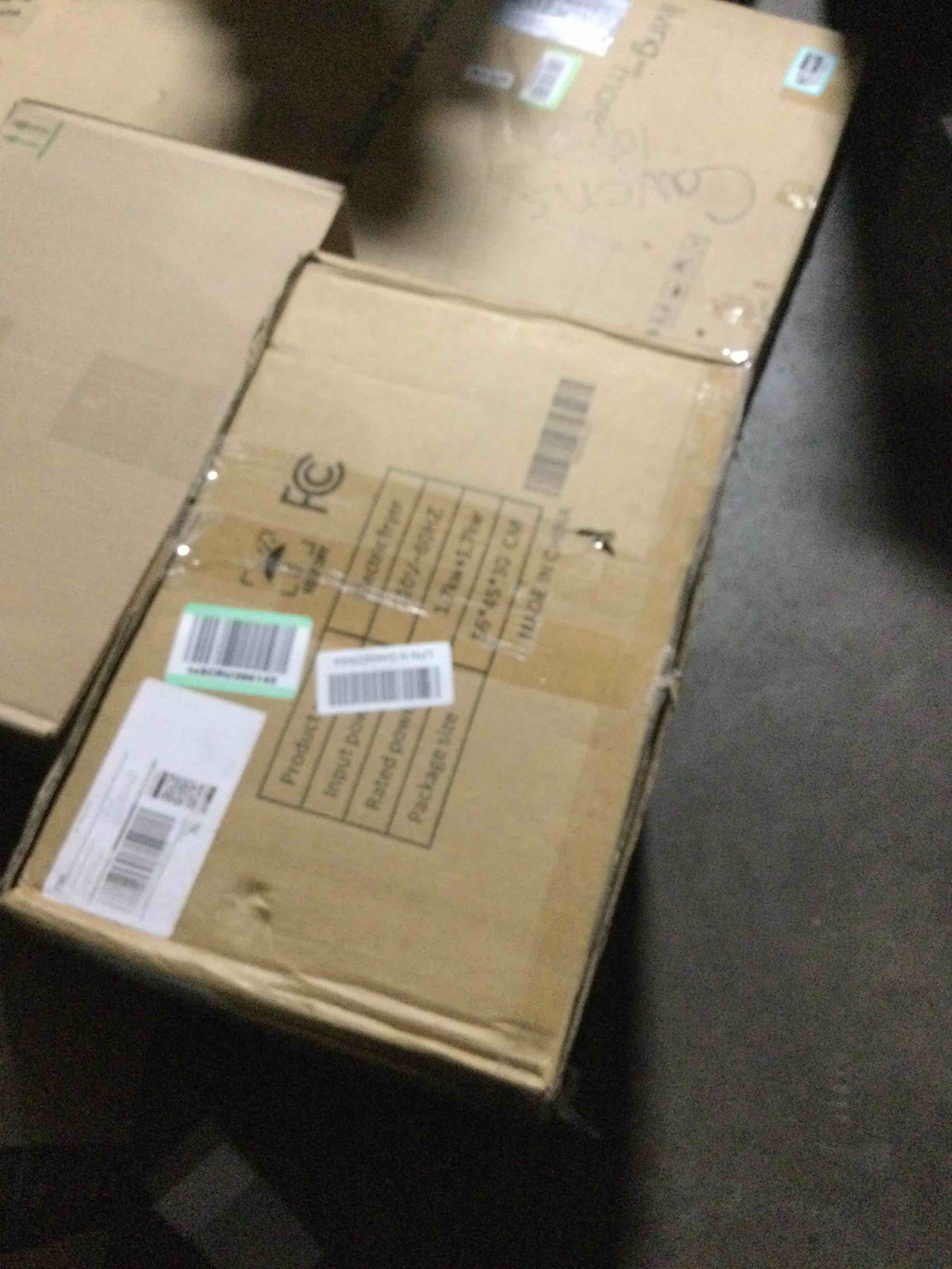 https://s3.amazonaws.com/lotting-images-prod/bidfta/TEA0106750_1728485216521.jpeg