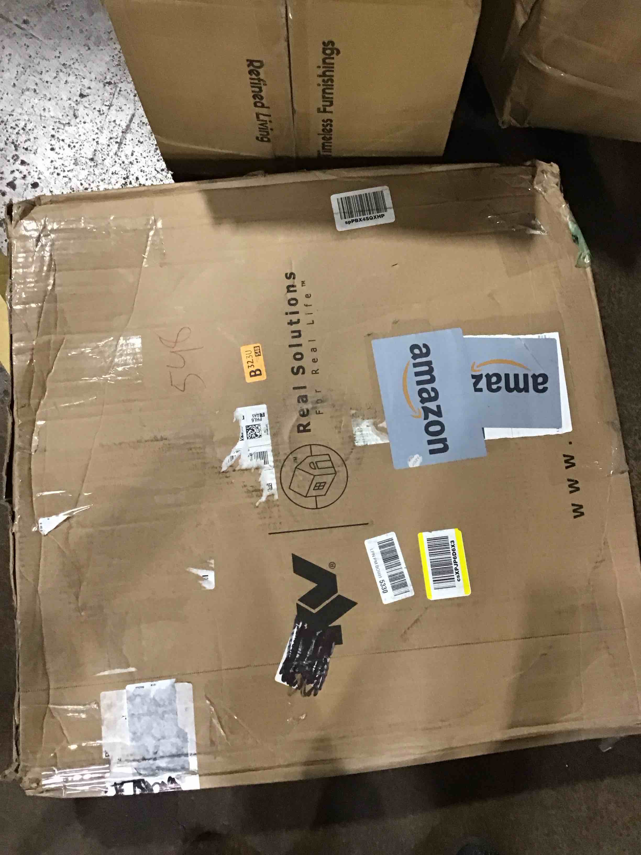 https://s3.amazonaws.com/lotting-images-prod/bidfta/TEA0107443_1728054674507.jpeg