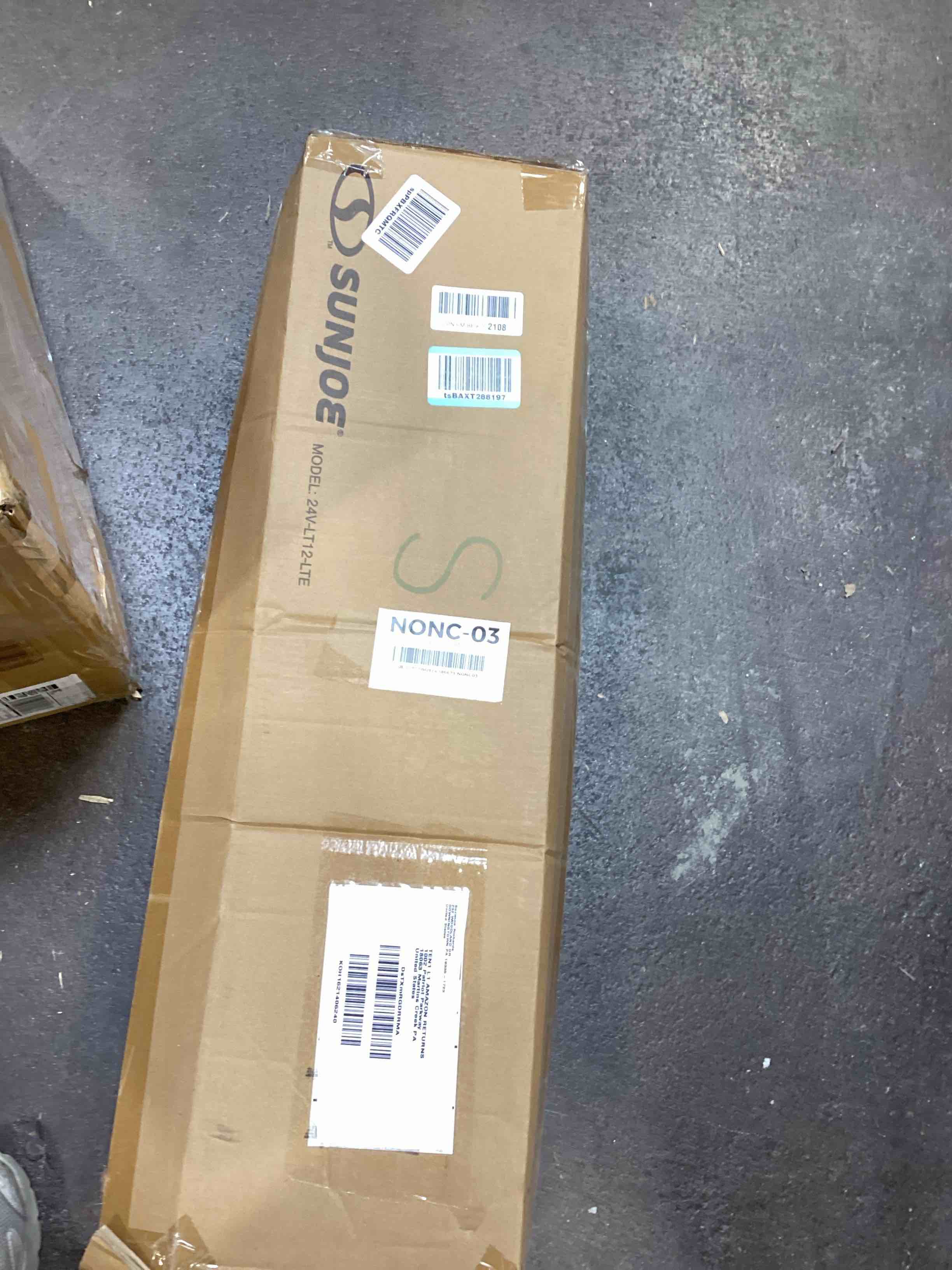 https://s3.amazonaws.com/lotting-images-prod/bidfta/TEA0107957_1727895524708.jpeg