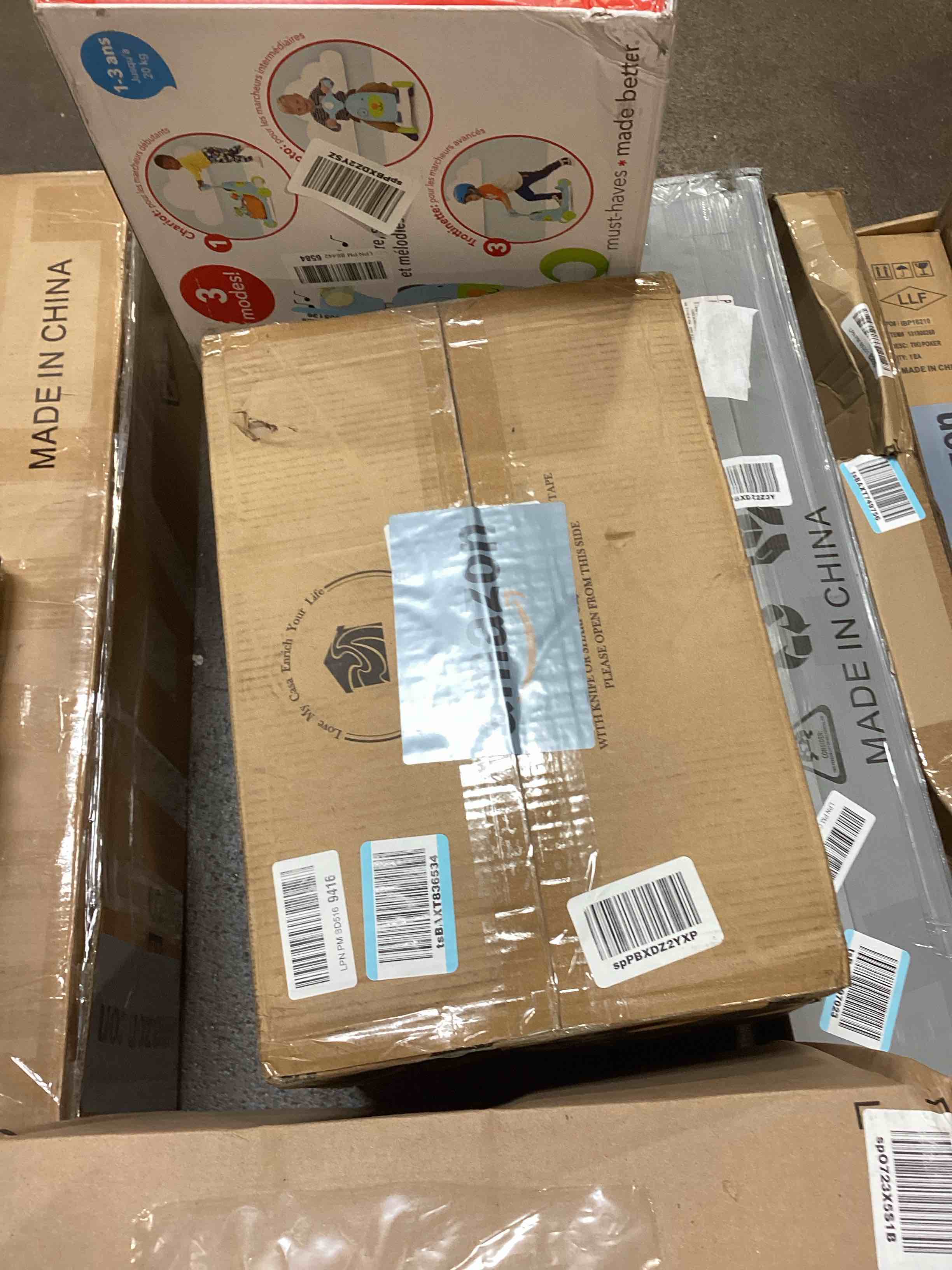 https://s3.amazonaws.com/lotting-images-prod/bidfta/TEA0108433_1728407260561.jpeg