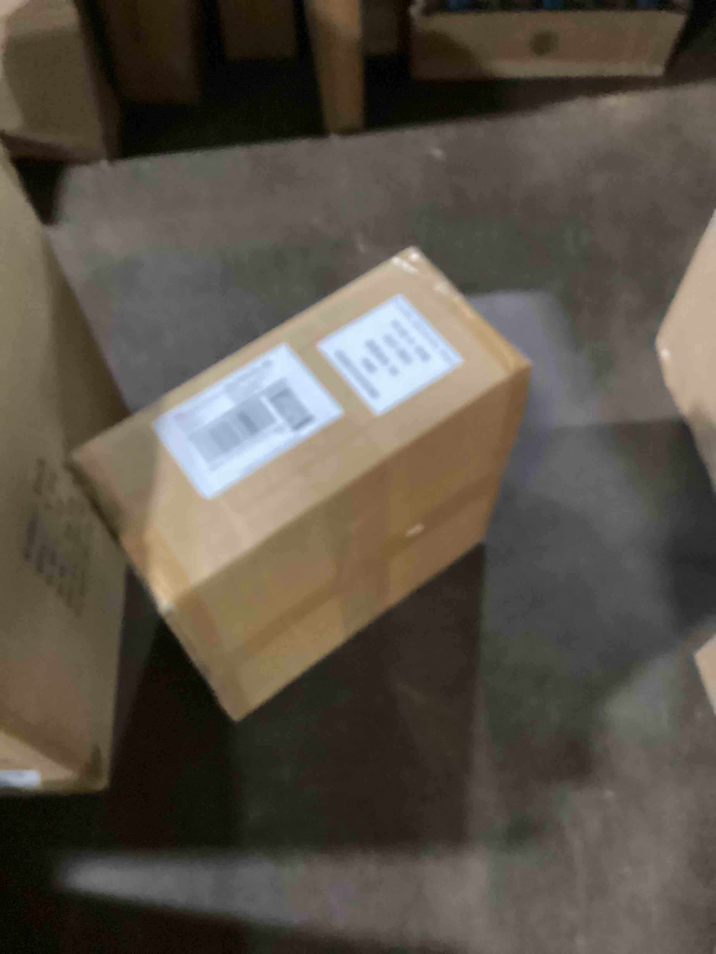 https://s3.amazonaws.com/lotting-images-prod/bidfta/TEA0108751_1728307344648.jpeg