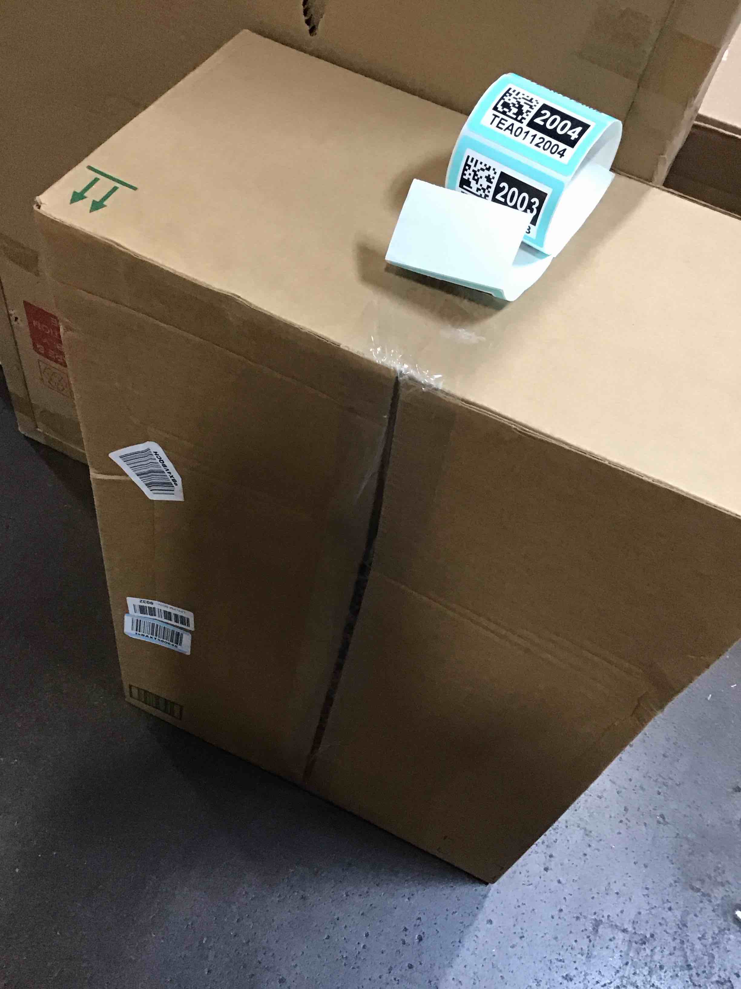https://s3.amazonaws.com/lotting-images-prod/bidfta/TEA0112037_1728416285481.jpeg