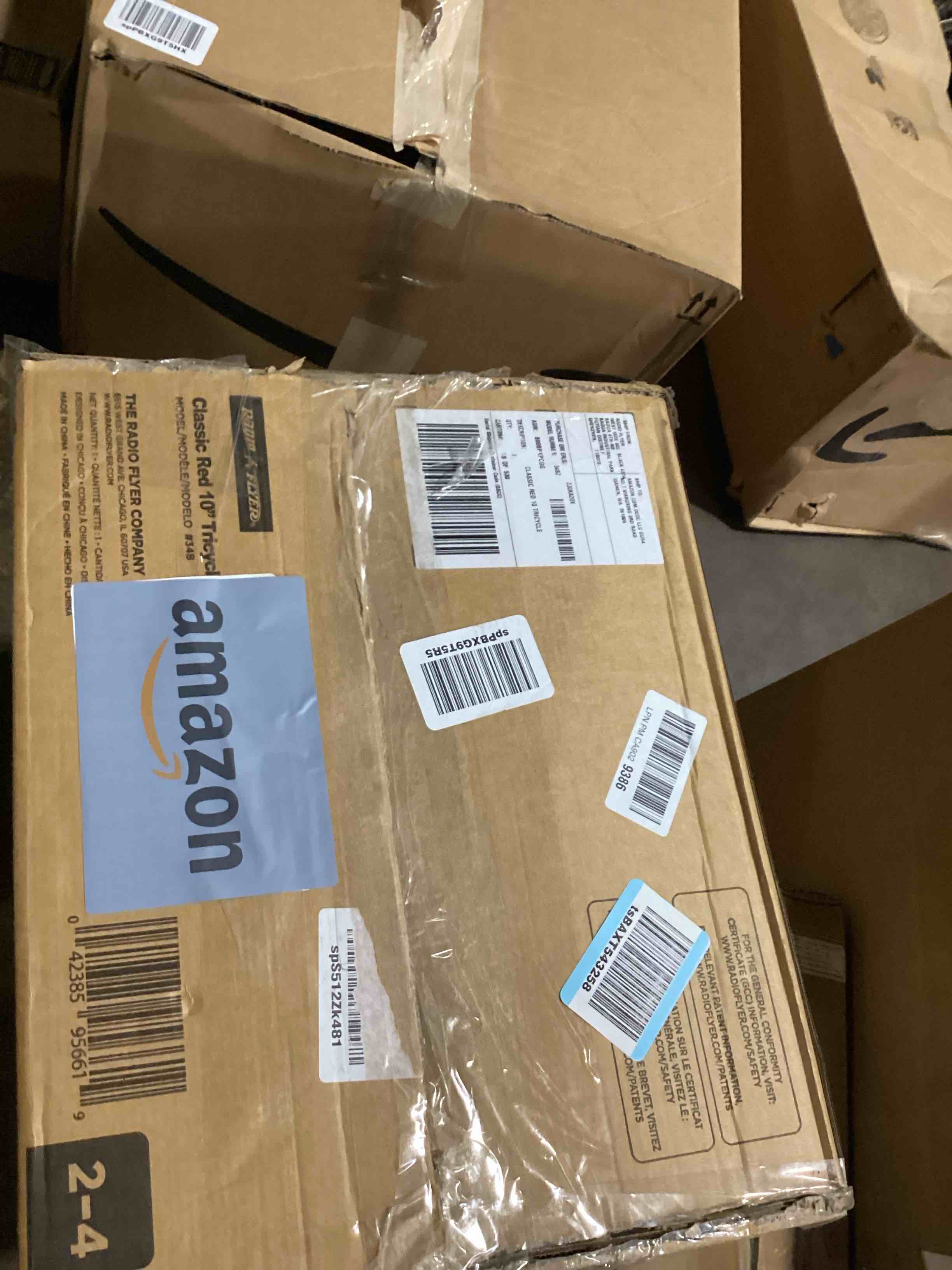 https://s3.amazonaws.com/lotting-images-prod/bidfta/TEA0112860_1727986556432.jpeg