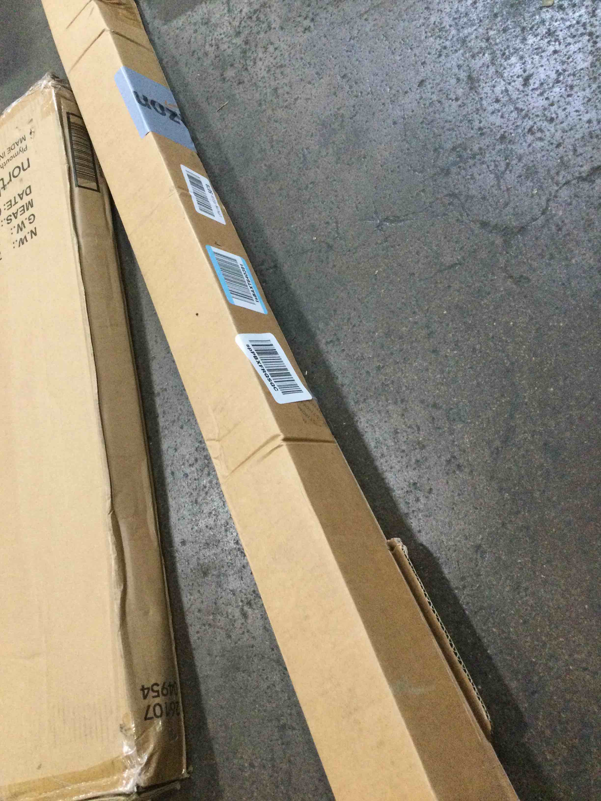 https://s3.amazonaws.com/lotting-images-prod/bidfta/TEA0113637_1727881334609.jpeg