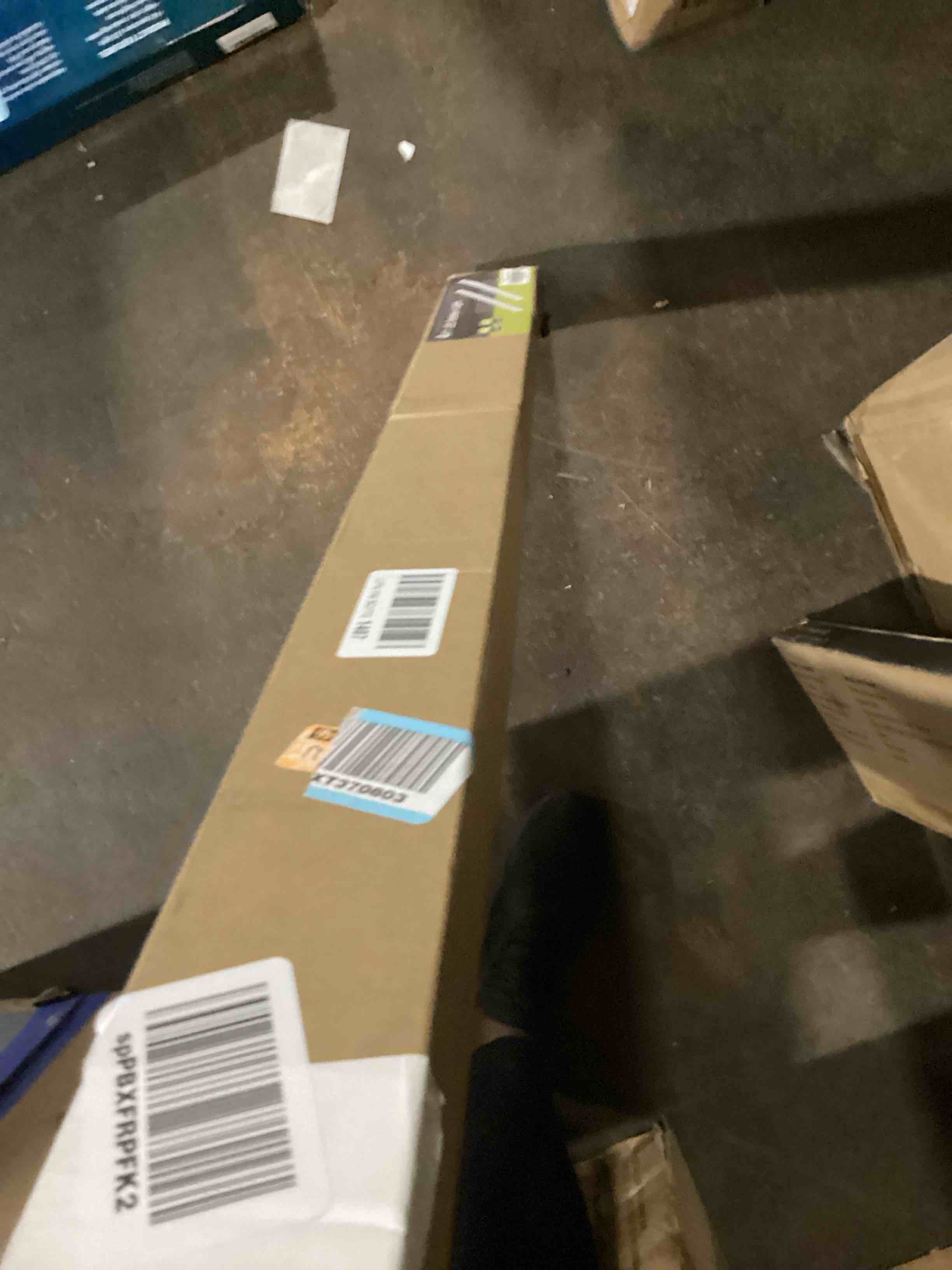 https://s3.amazonaws.com/lotting-images-prod/bidfta/TEA0116595_1727189485043.jpeg