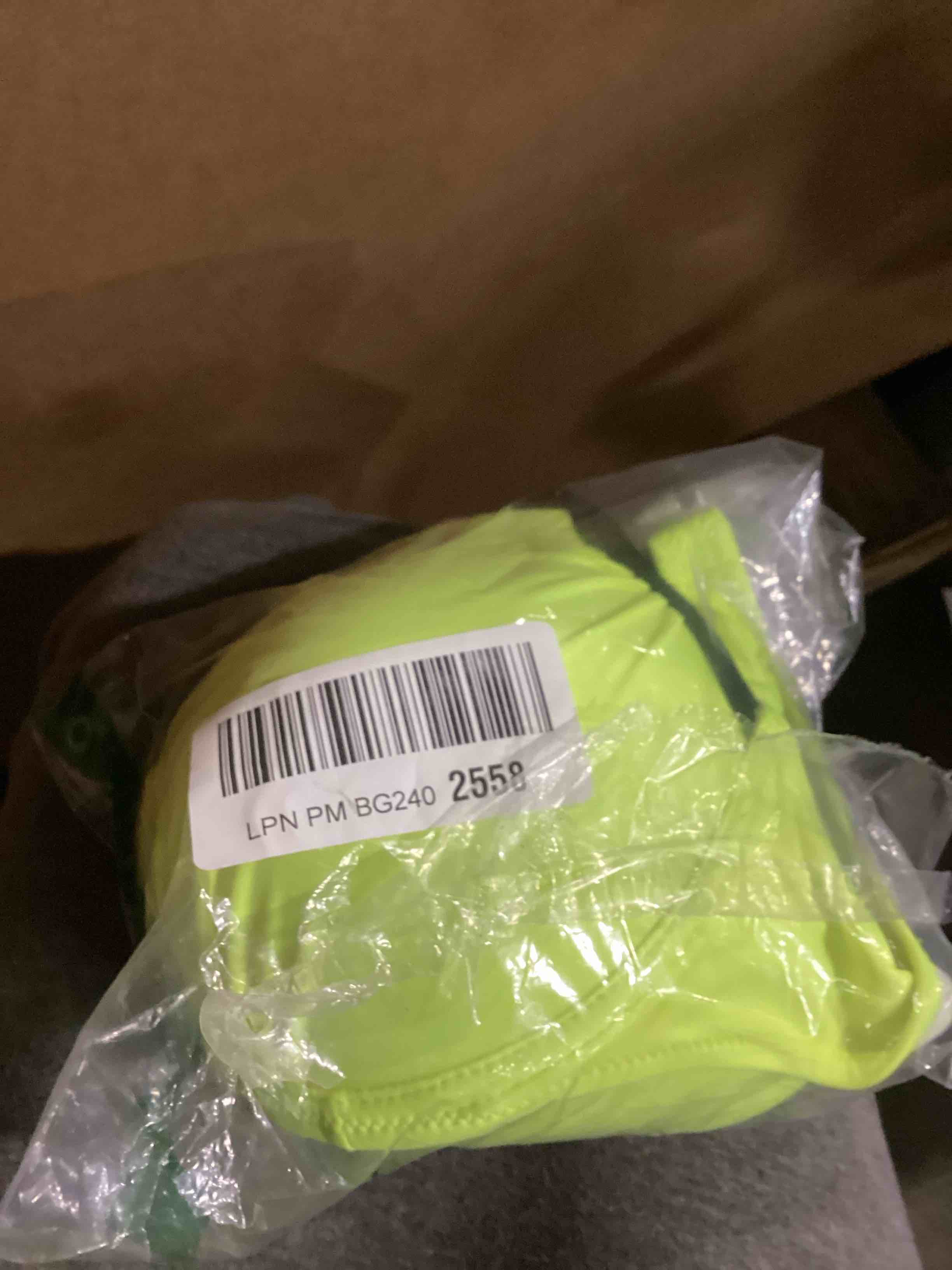 https://s3.amazonaws.com/lotting-images-prod/bidfta/TEA0116849_1726853027742.jpeg