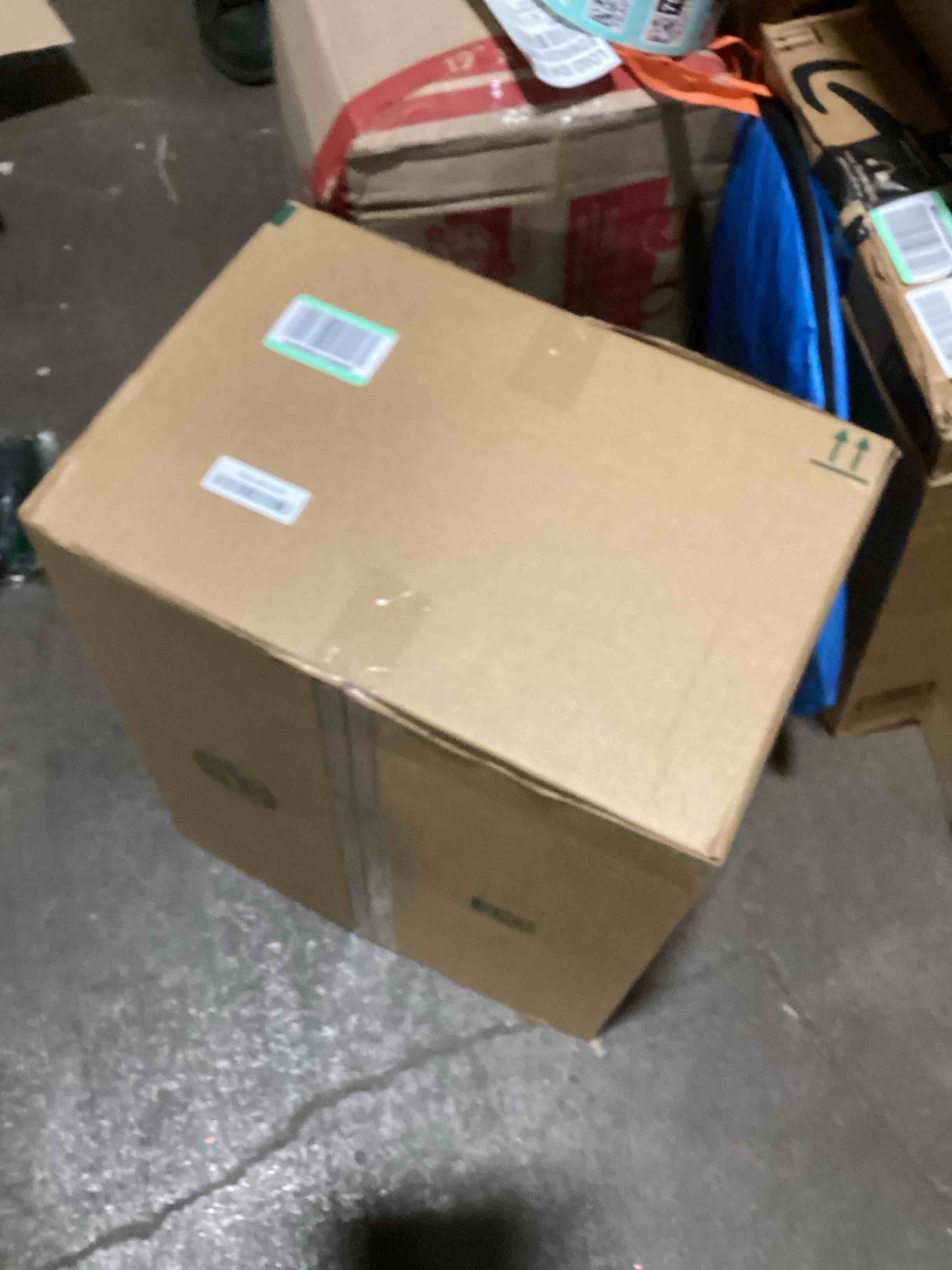 EASELAND All Season Queen Size Soft Quilted Down Alternative Comforter