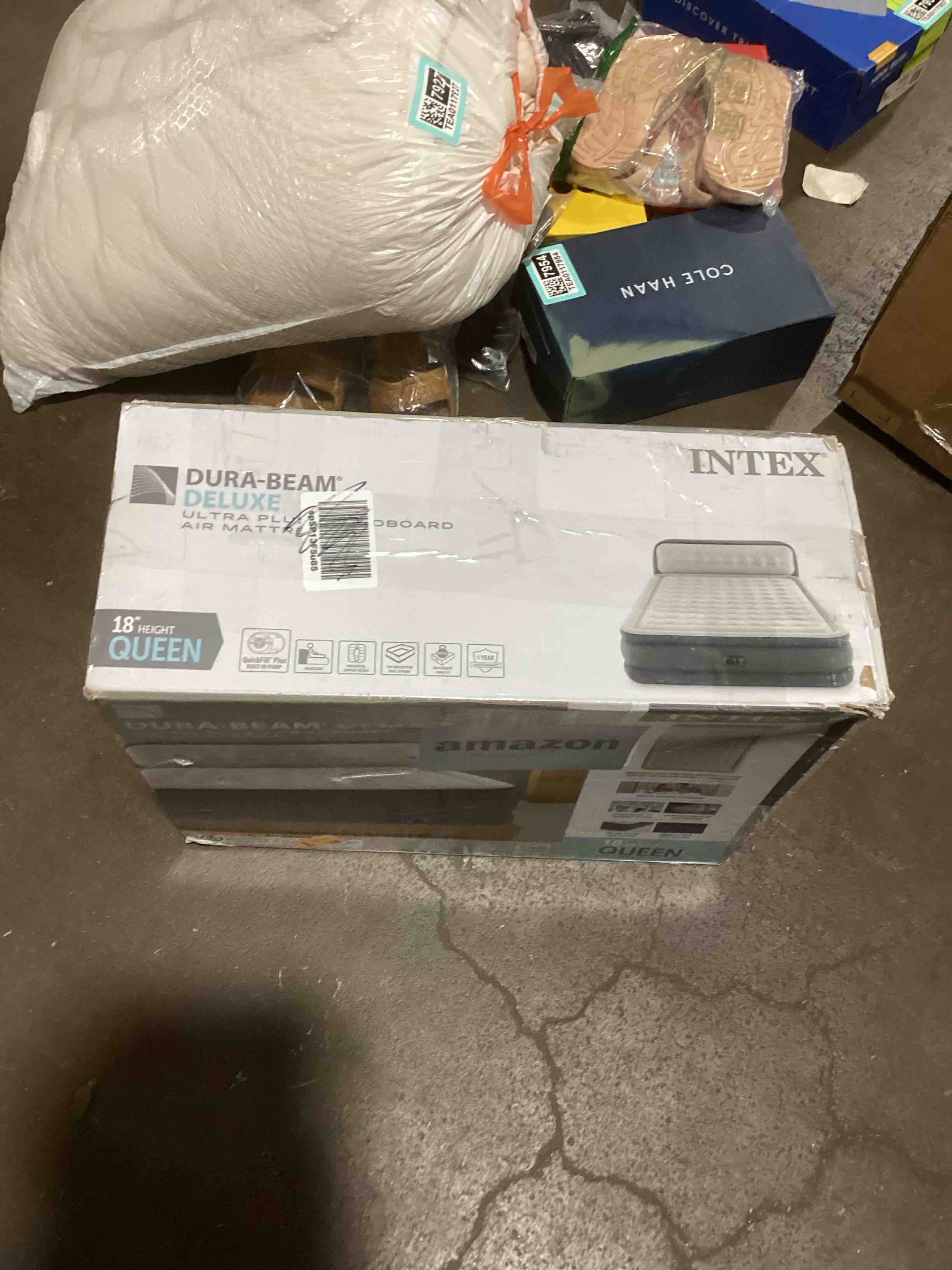 https://s3.amazonaws.com/lotting-images-prod/bidfta/TEA0117930_1726154870093.jpeg