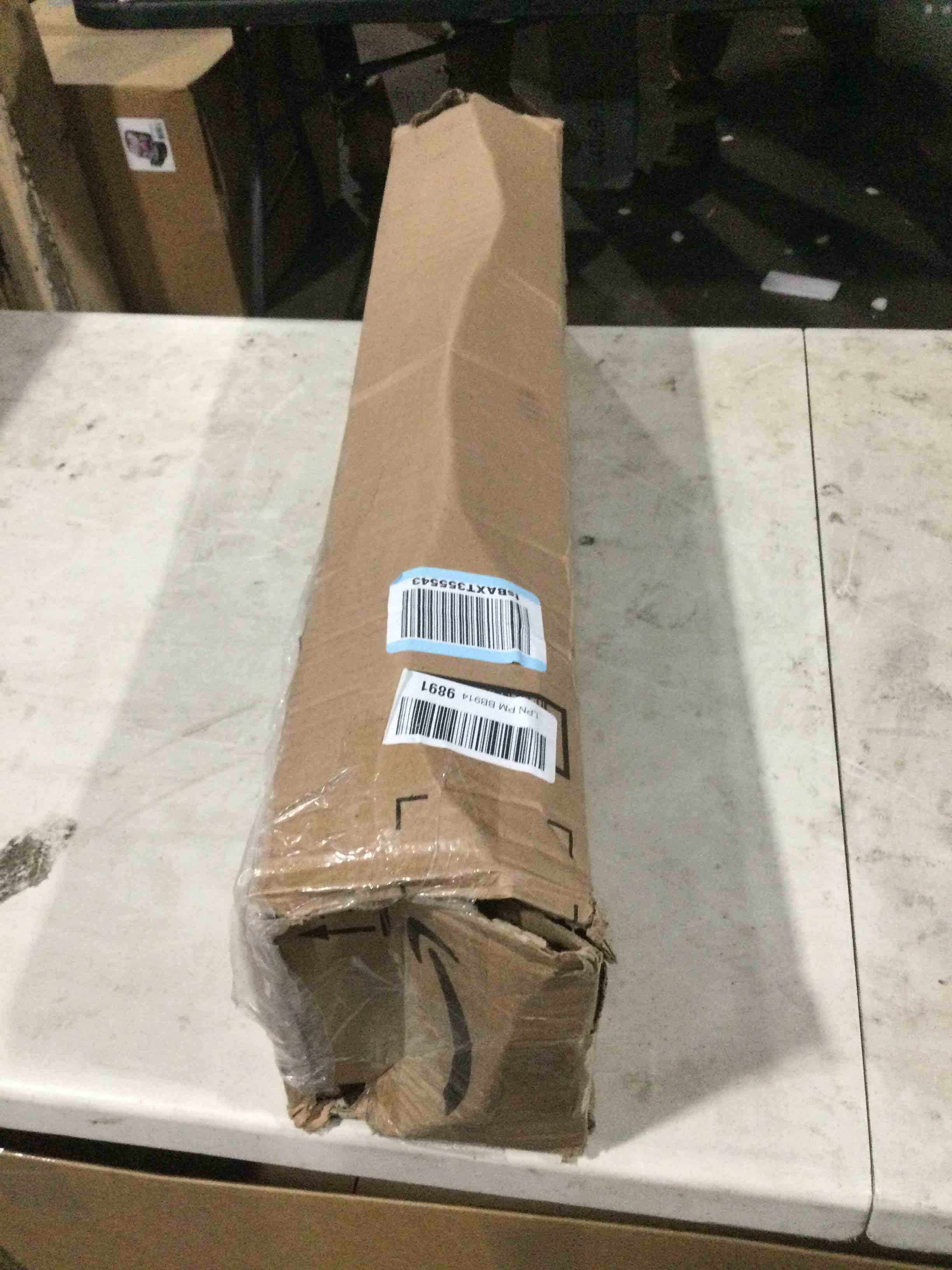 https://s3.amazonaws.com/lotting-images-prod/bidfta/TEA0118311_1731966544543.jpeg