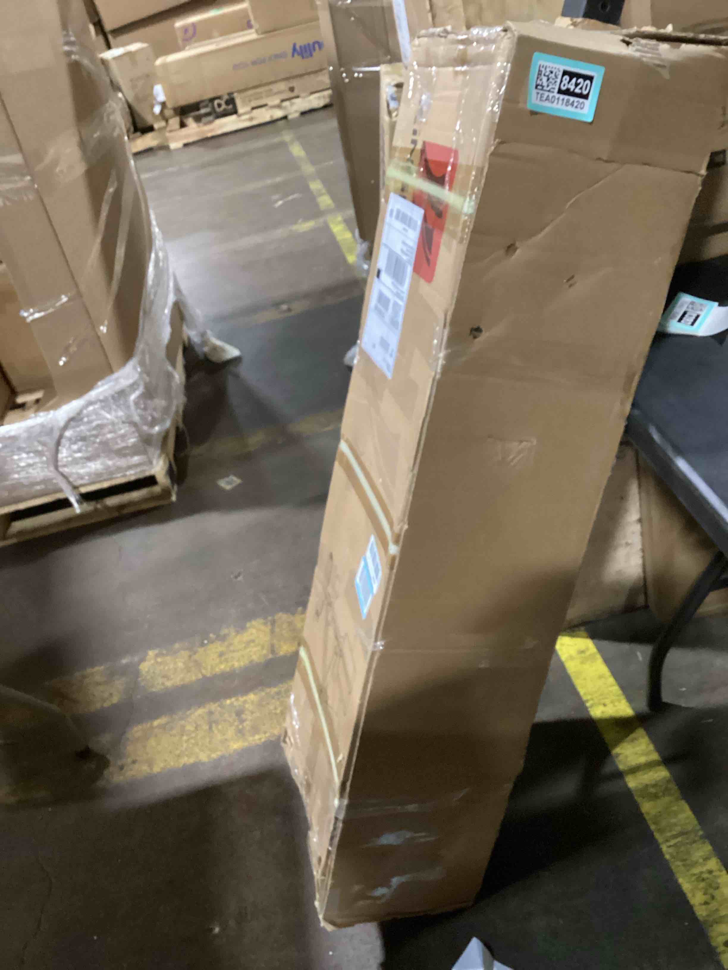 https://s3.amazonaws.com/lotting-images-prod/bidfta/TEA0118420_1731770403072.jpeg