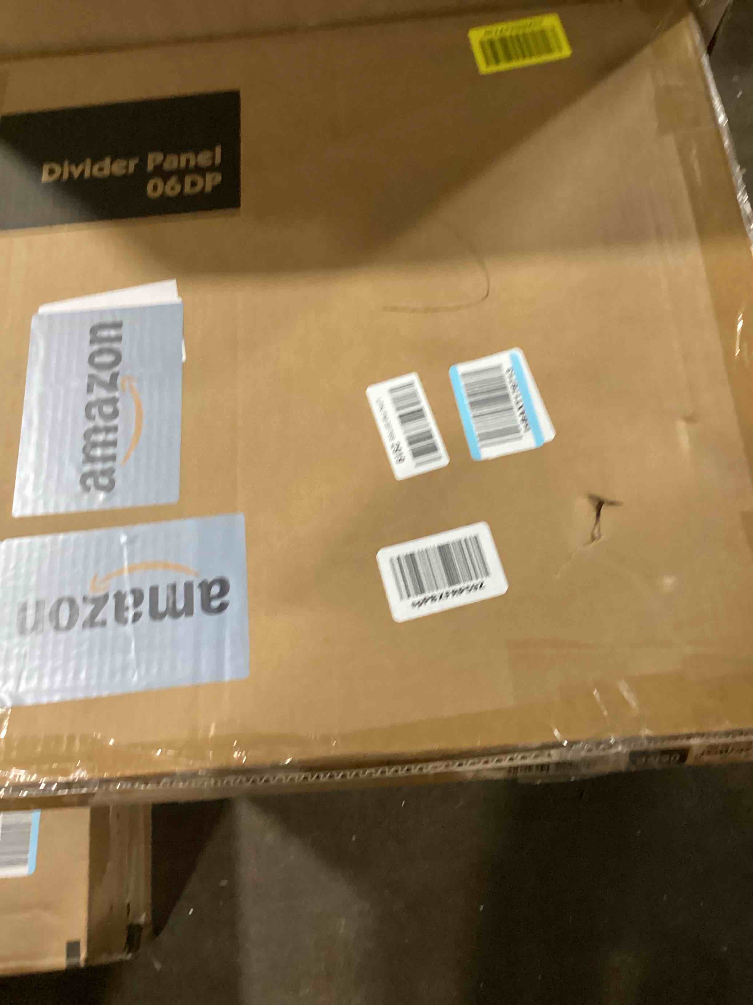 https://s3.amazonaws.com/lotting-images-prod/bidfta/TEA0119763_1727112885106.jpeg