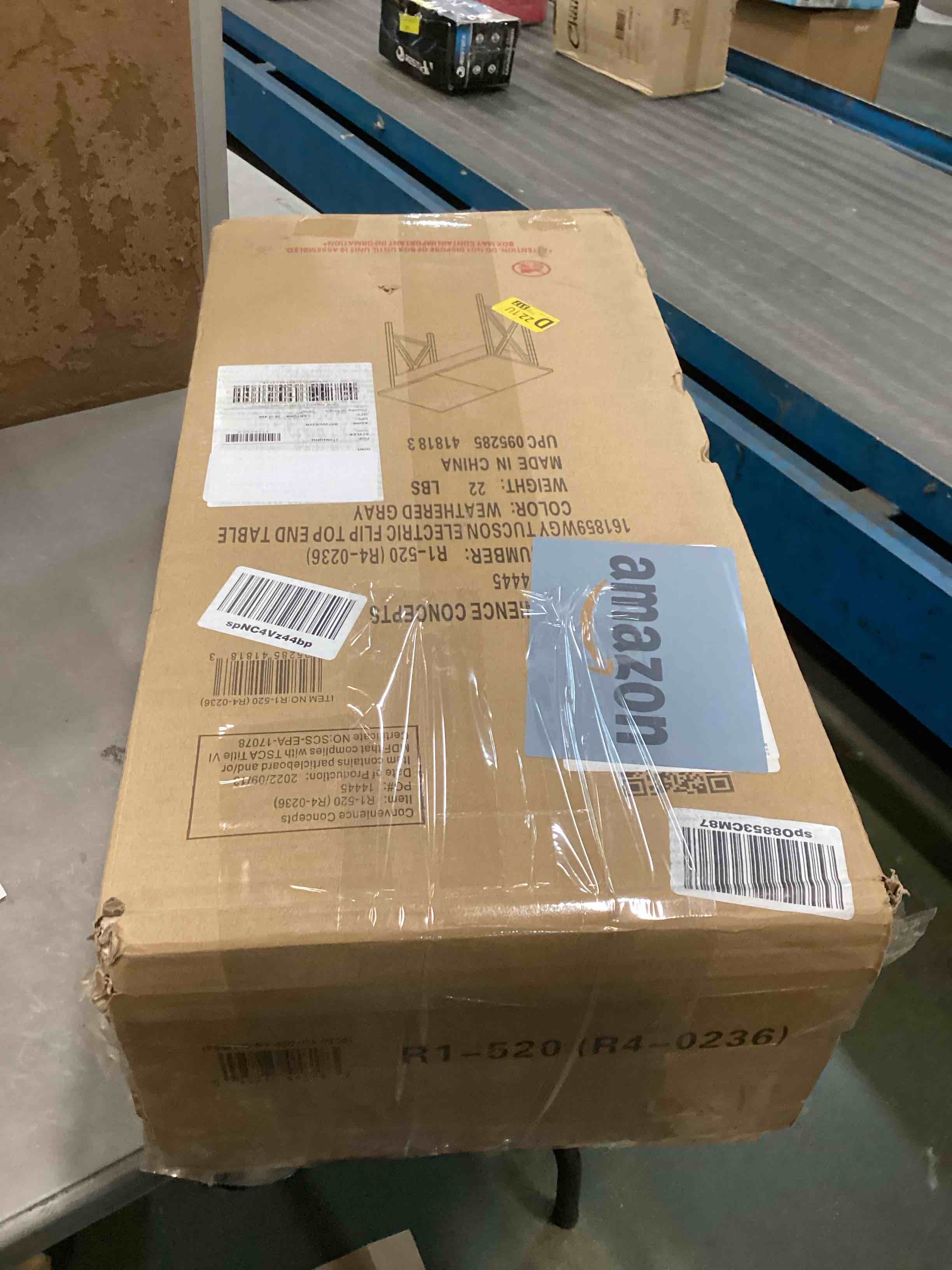 https://s3.amazonaws.com/lotting-images-prod/bidfta/TEA0120976_1724291081823.jpeg