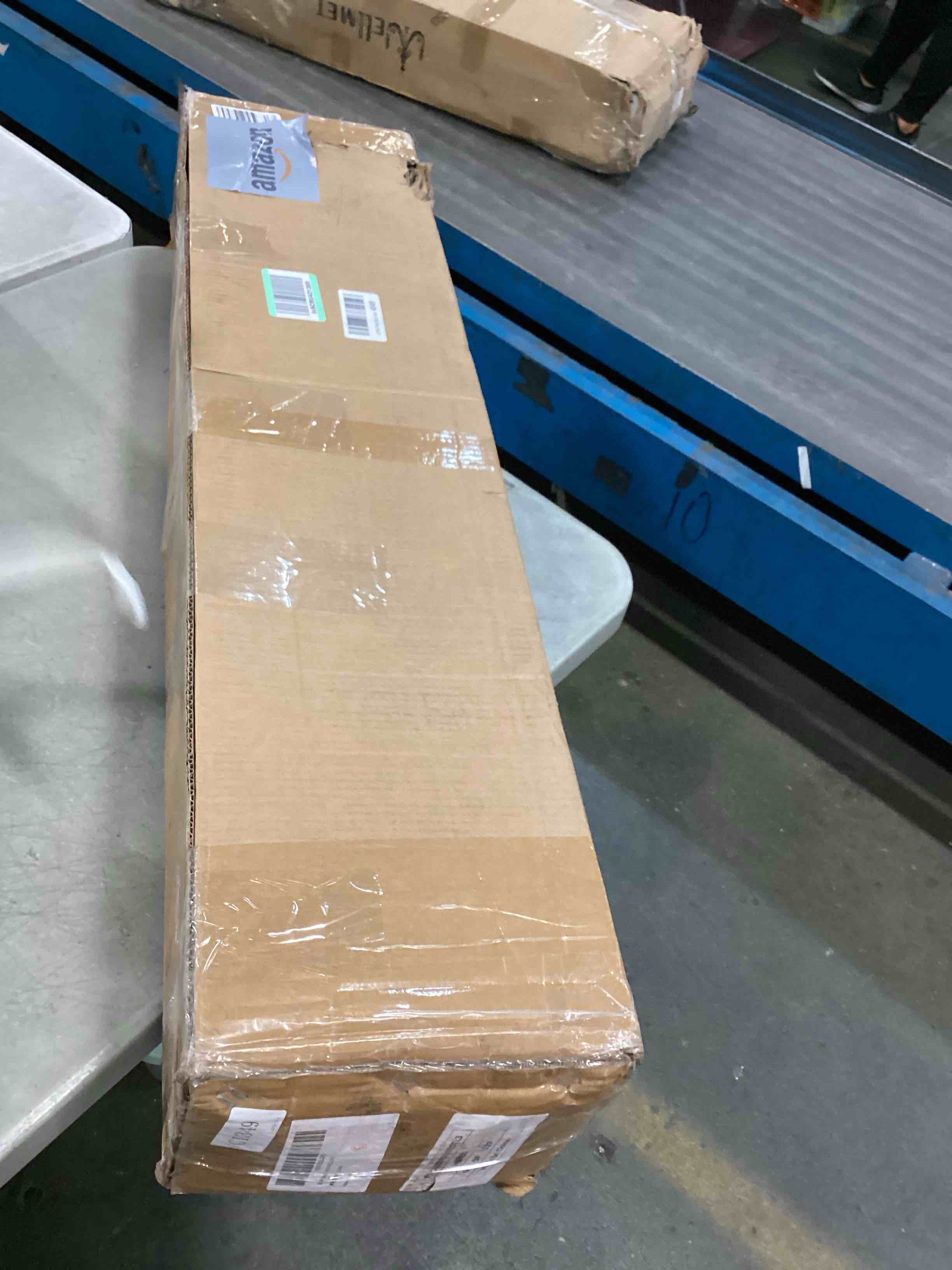 https://s3.amazonaws.com/lotting-images-prod/bidfta/TEA0121463_1723764980695.jpeg