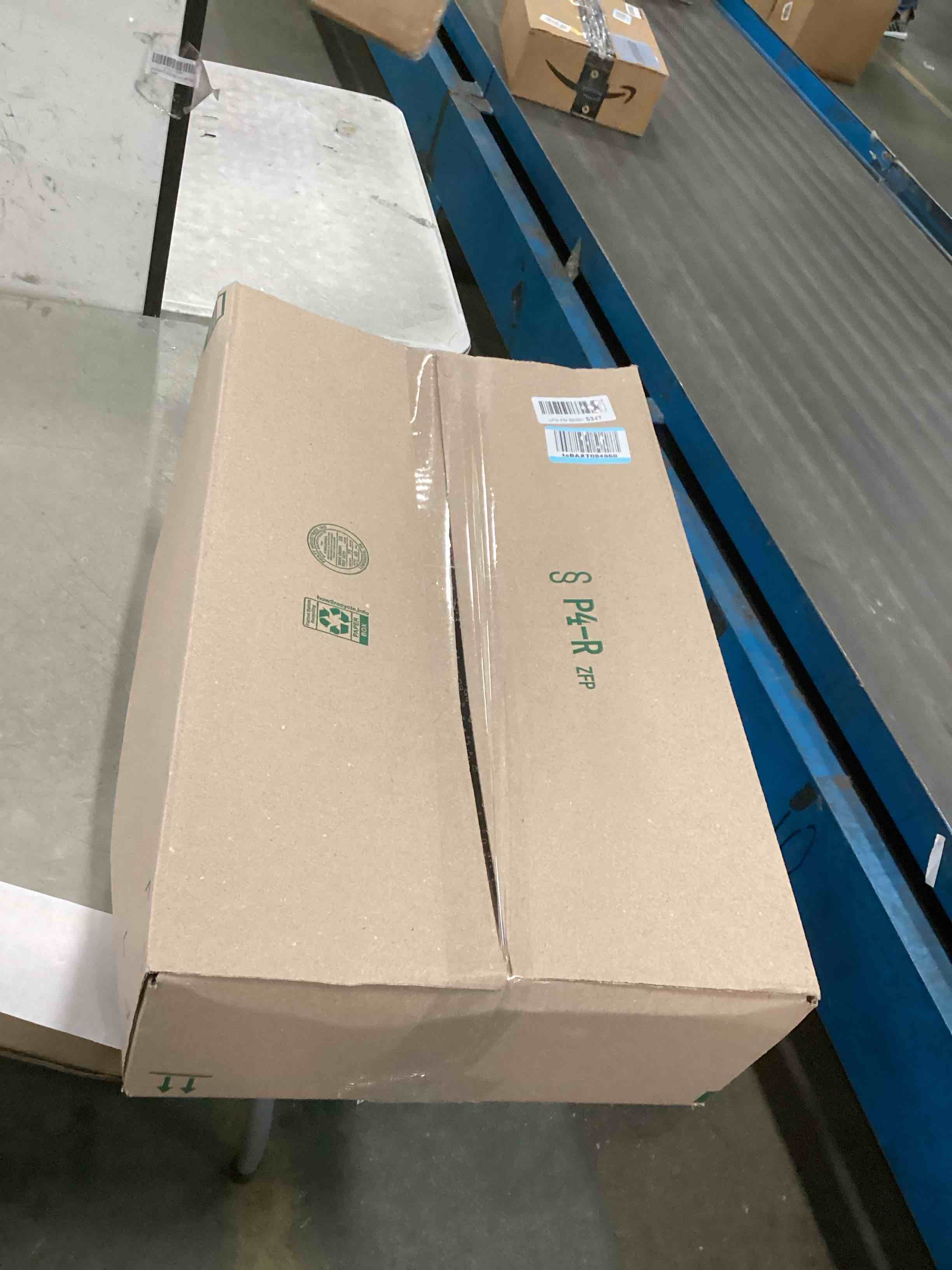 https://s3.amazonaws.com/lotting-images-prod/bidfta/TEA0121523_1723675758806.jpeg
