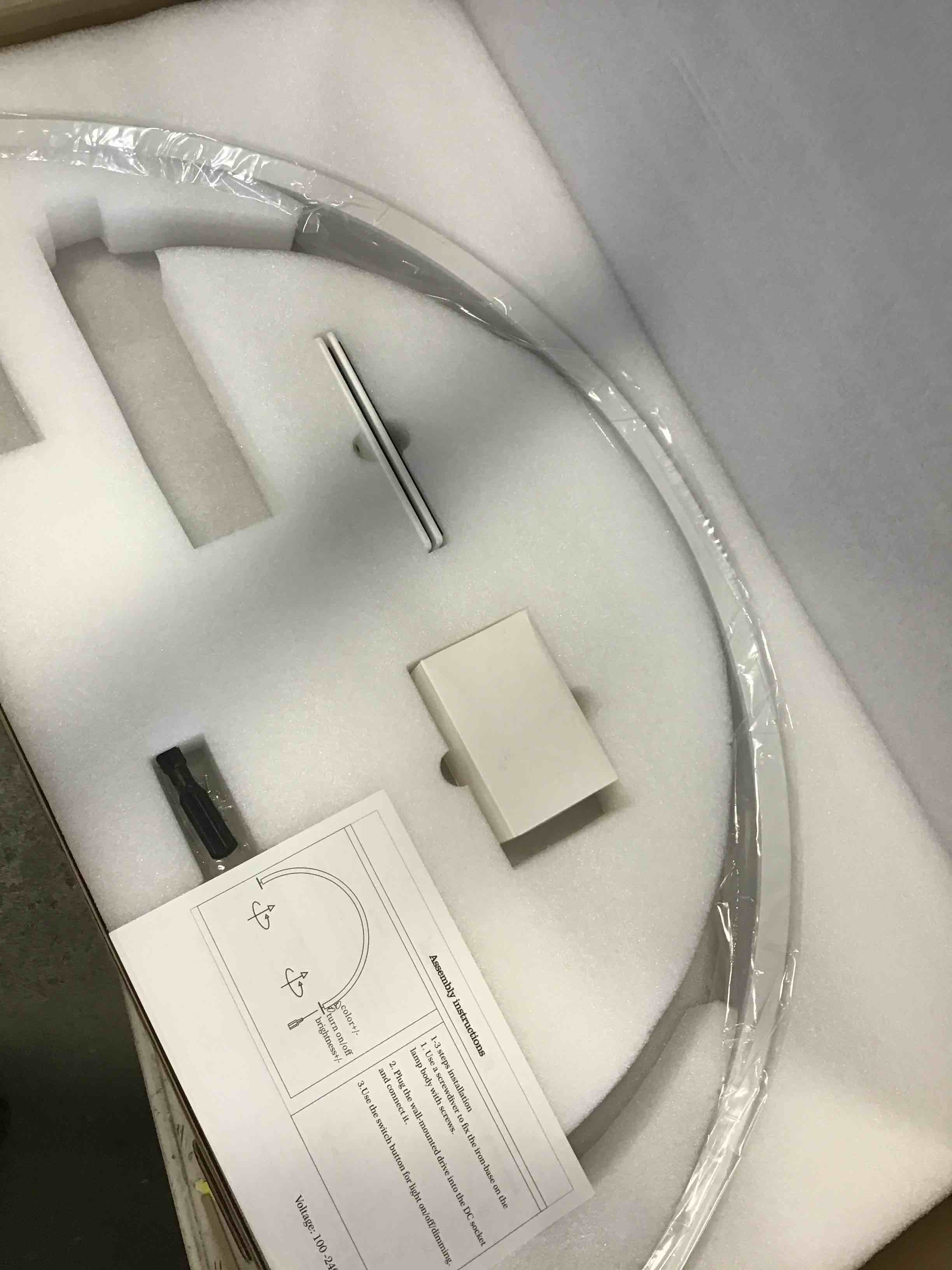 https://s3.amazonaws.com/lotting-images-prod/bidfta/TEA0123489_1723475300141.jpeg