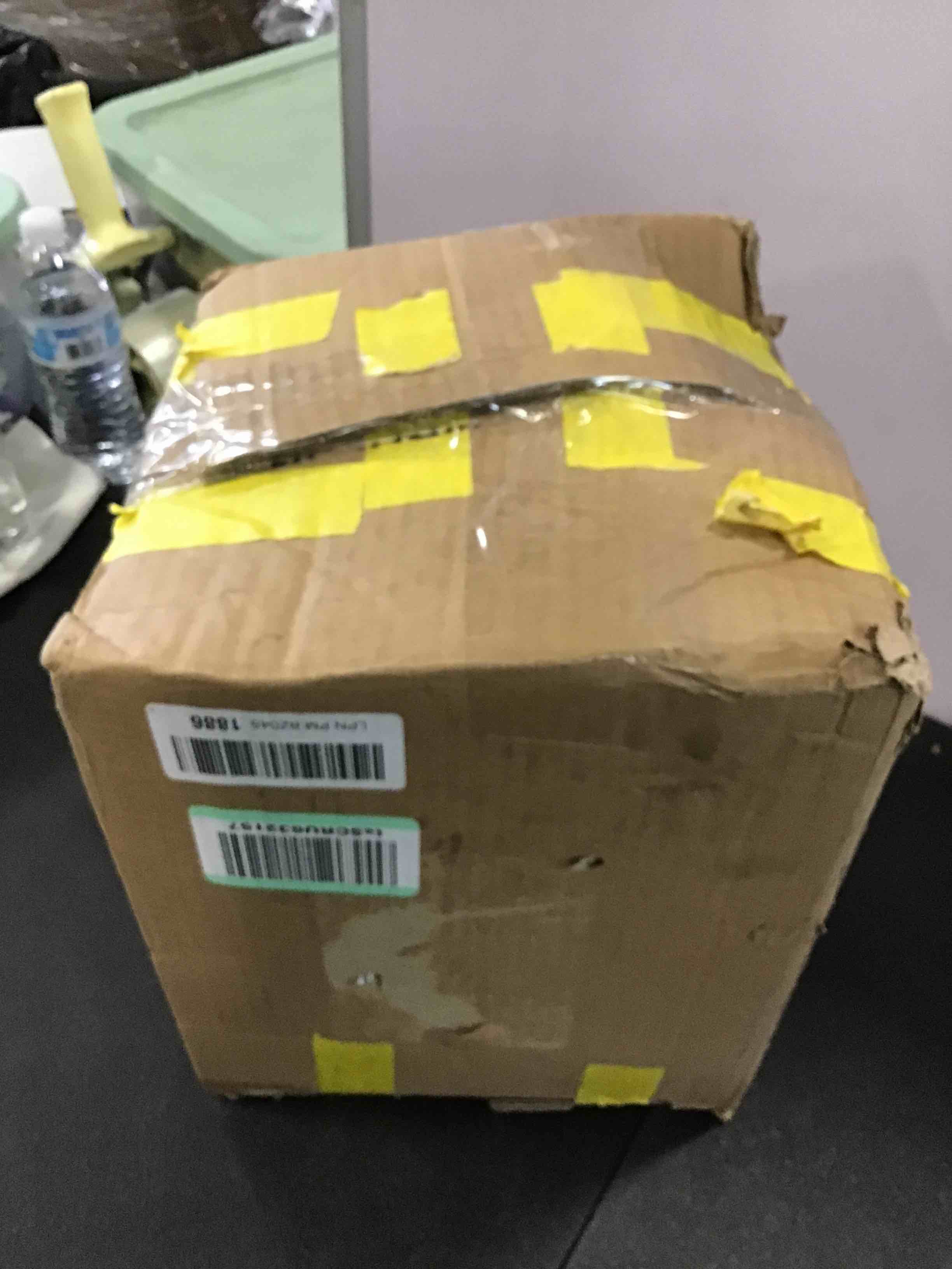 https://s3.amazonaws.com/lotting-images-prod/bidfta/TEA0123668_1723223679743.jpeg