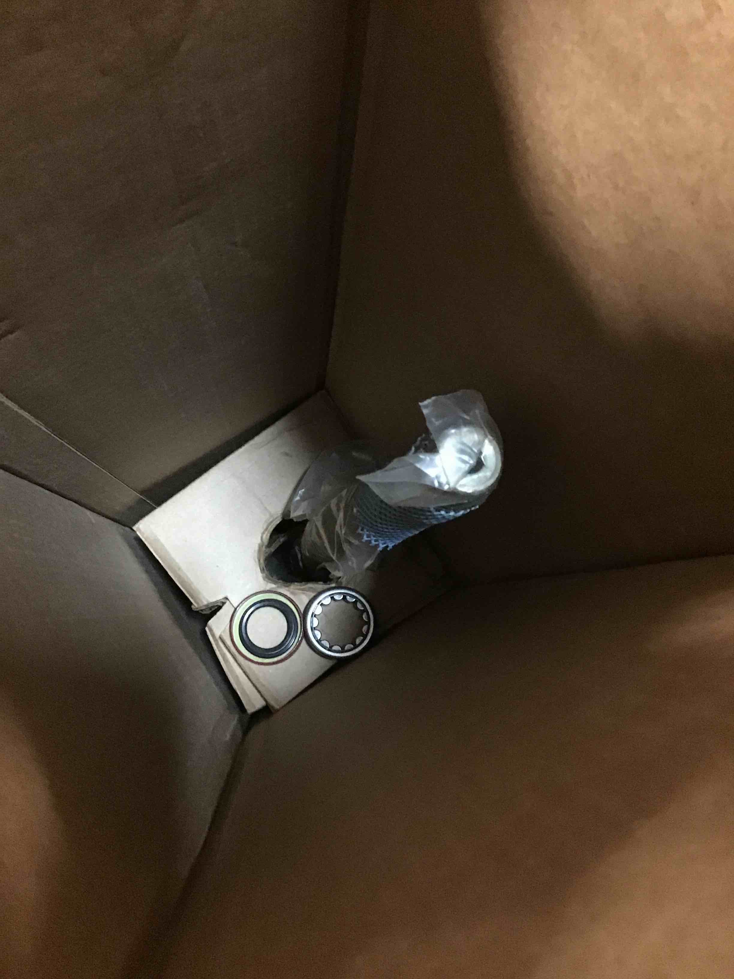 https://s3.amazonaws.com/lotting-images-prod/bidfta/TEA0124080_1724164555385.jpeg