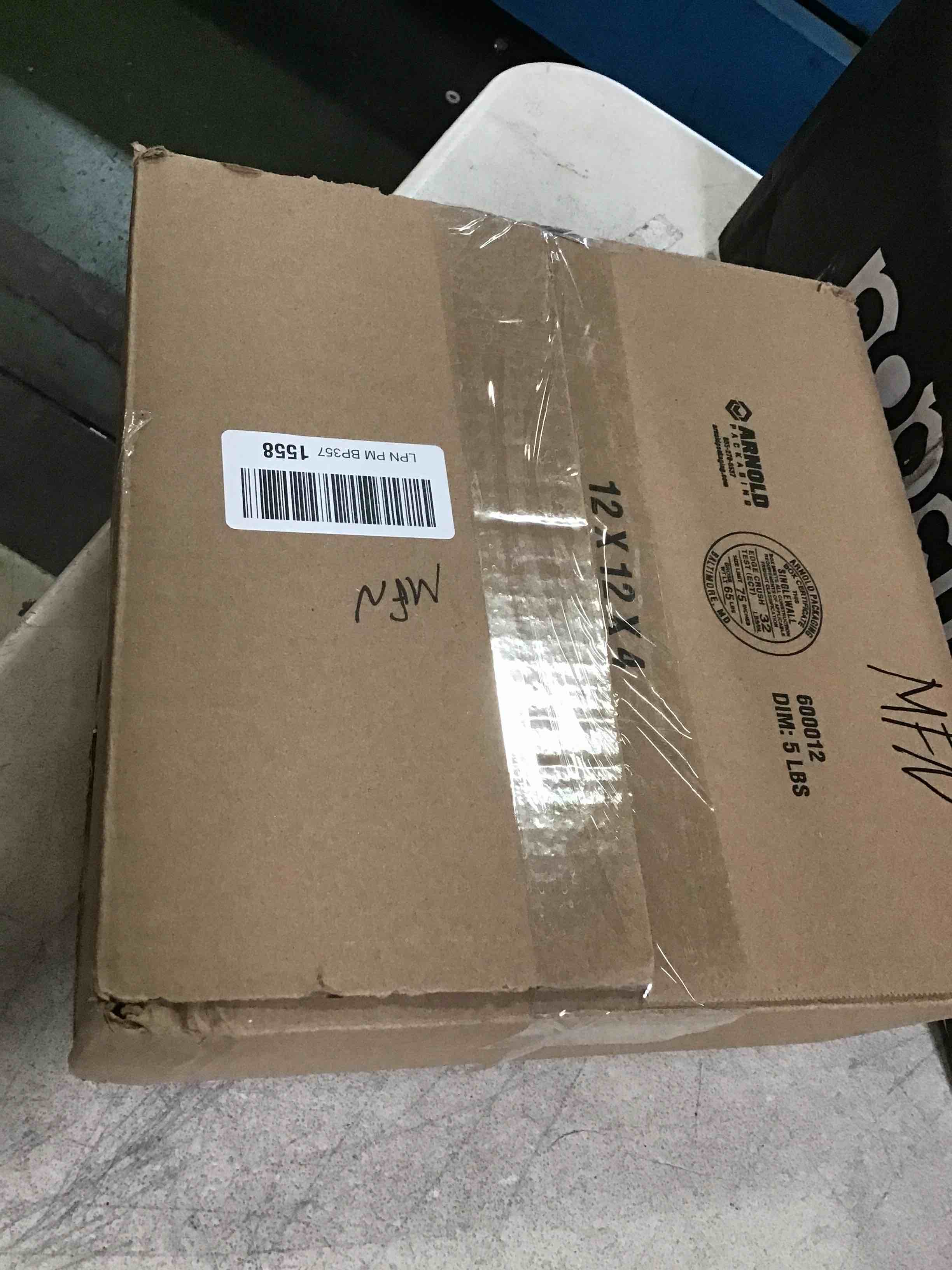 https://s3.amazonaws.com/lotting-images-prod/bidfta/TEA0125011_1723648374923.jpeg