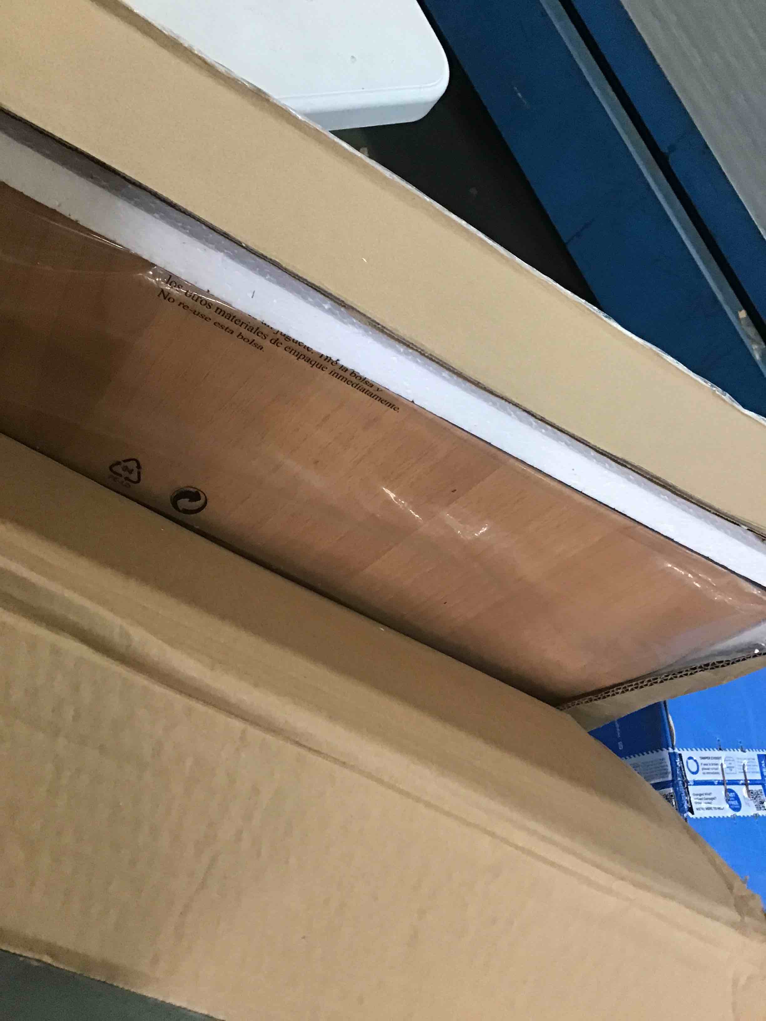 https://s3.amazonaws.com/lotting-images-prod/bidfta/TEA0125240_1723561618953.jpeg