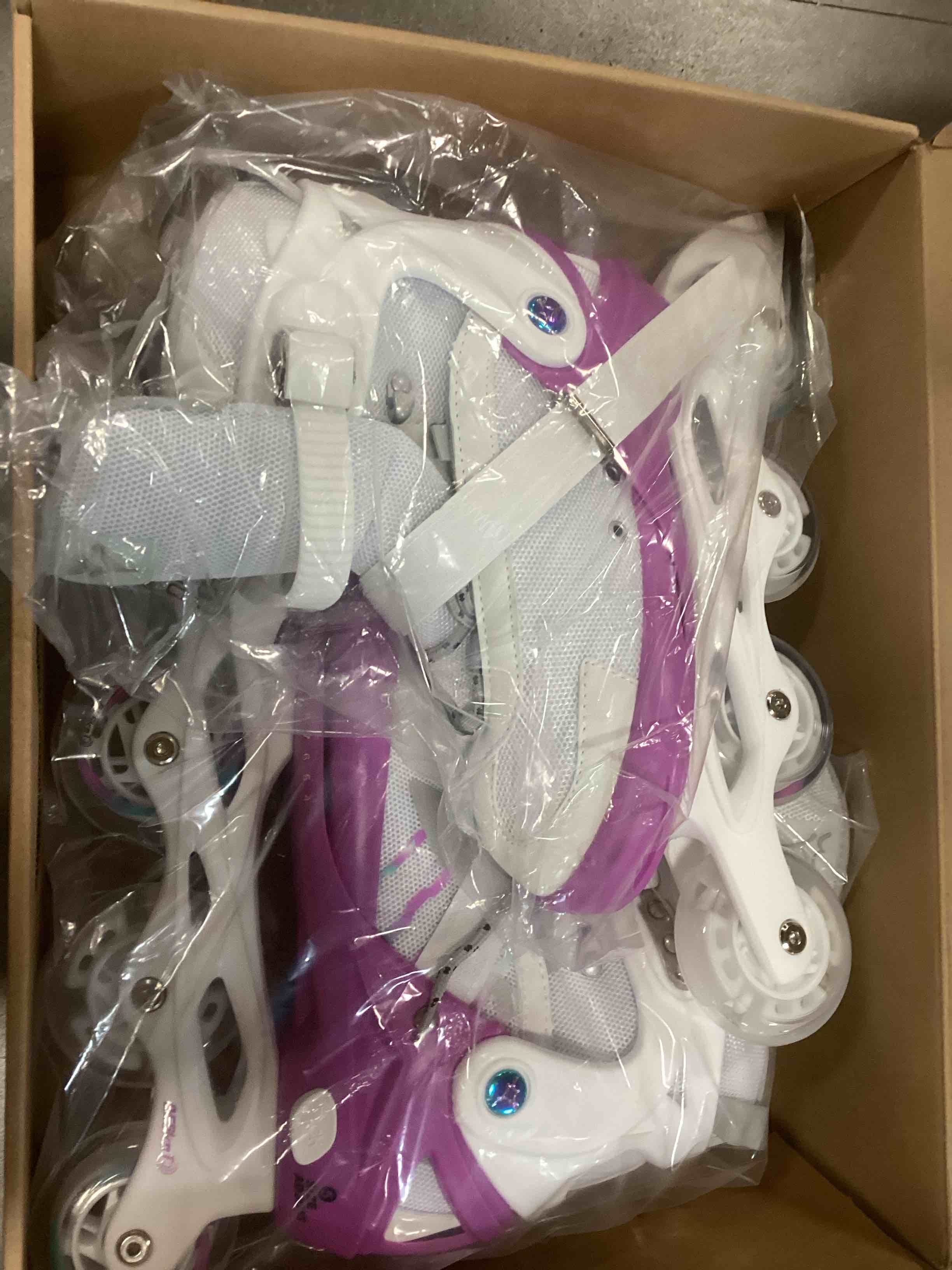 https://s3.amazonaws.com/lotting-images-prod/bidfta/TEA0128724_1723815004369.jpeg