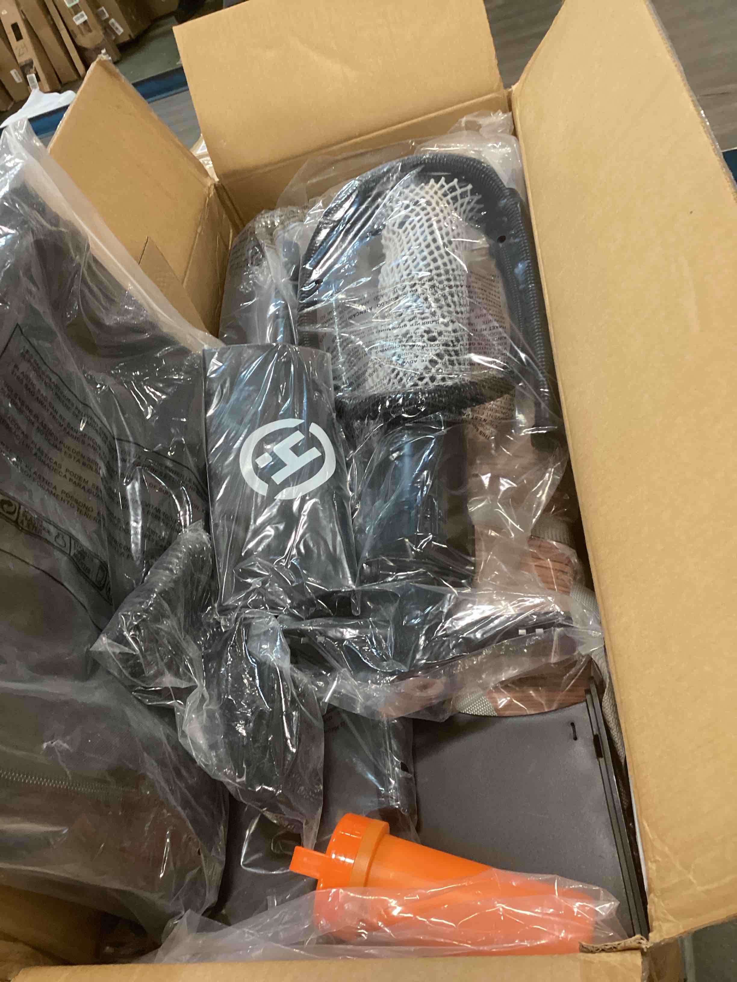 https://s3.amazonaws.com/lotting-images-prod/bidfta/TEA0128764_1723810825320.jpeg