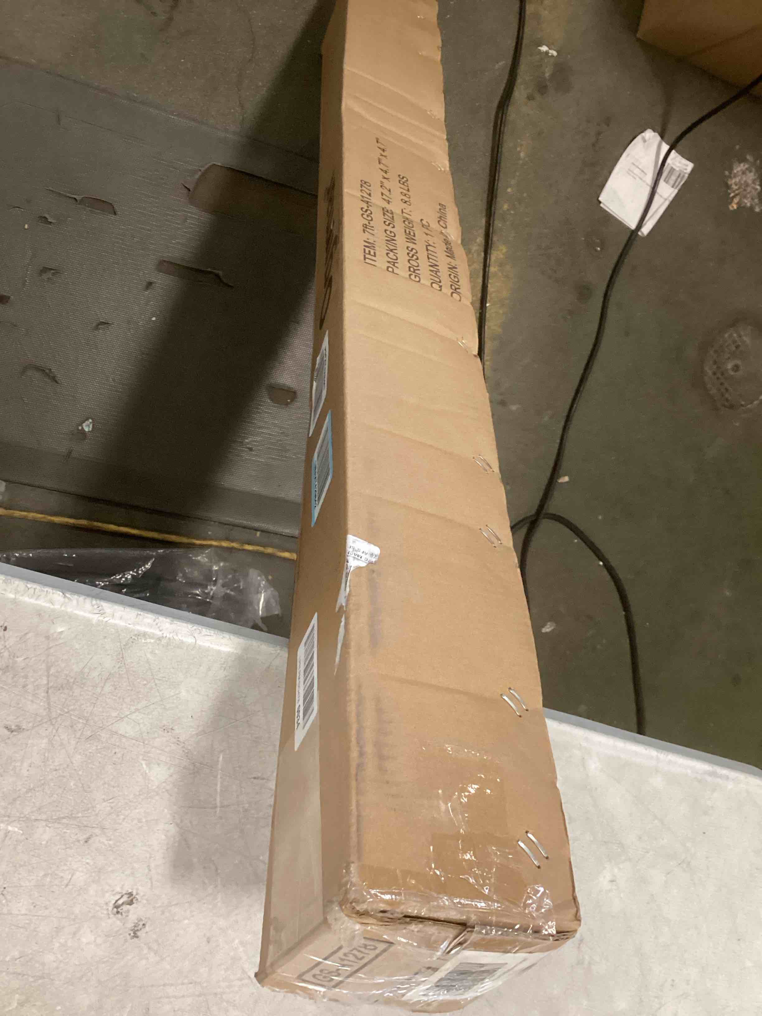https://s3.amazonaws.com/lotting-images-prod/bidfta/TEA0128911_1723735050727.jpeg