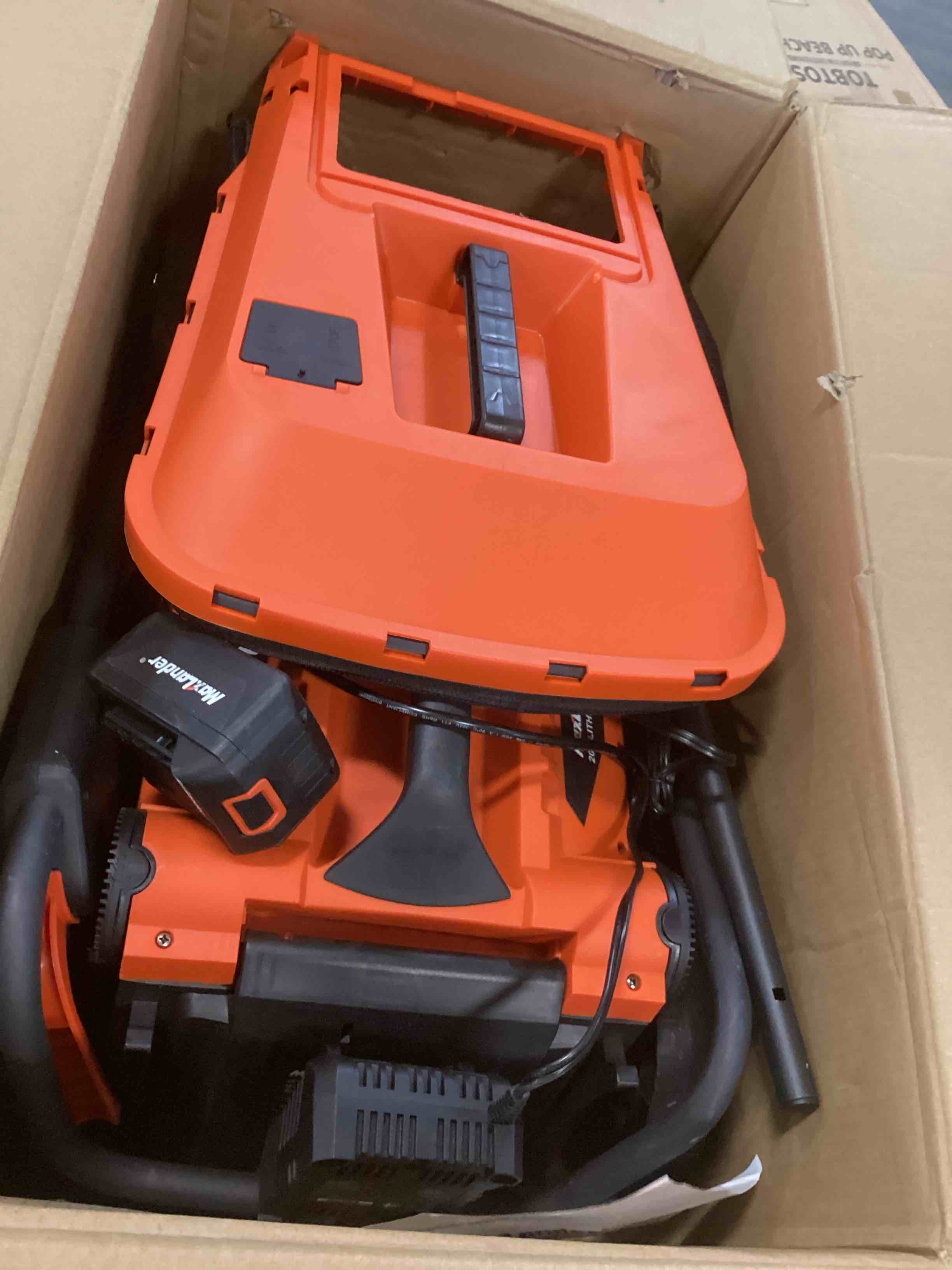 https://s3.amazonaws.com/lotting-images-prod/bidfta/TEA0129909_1723216331694.jpeg
