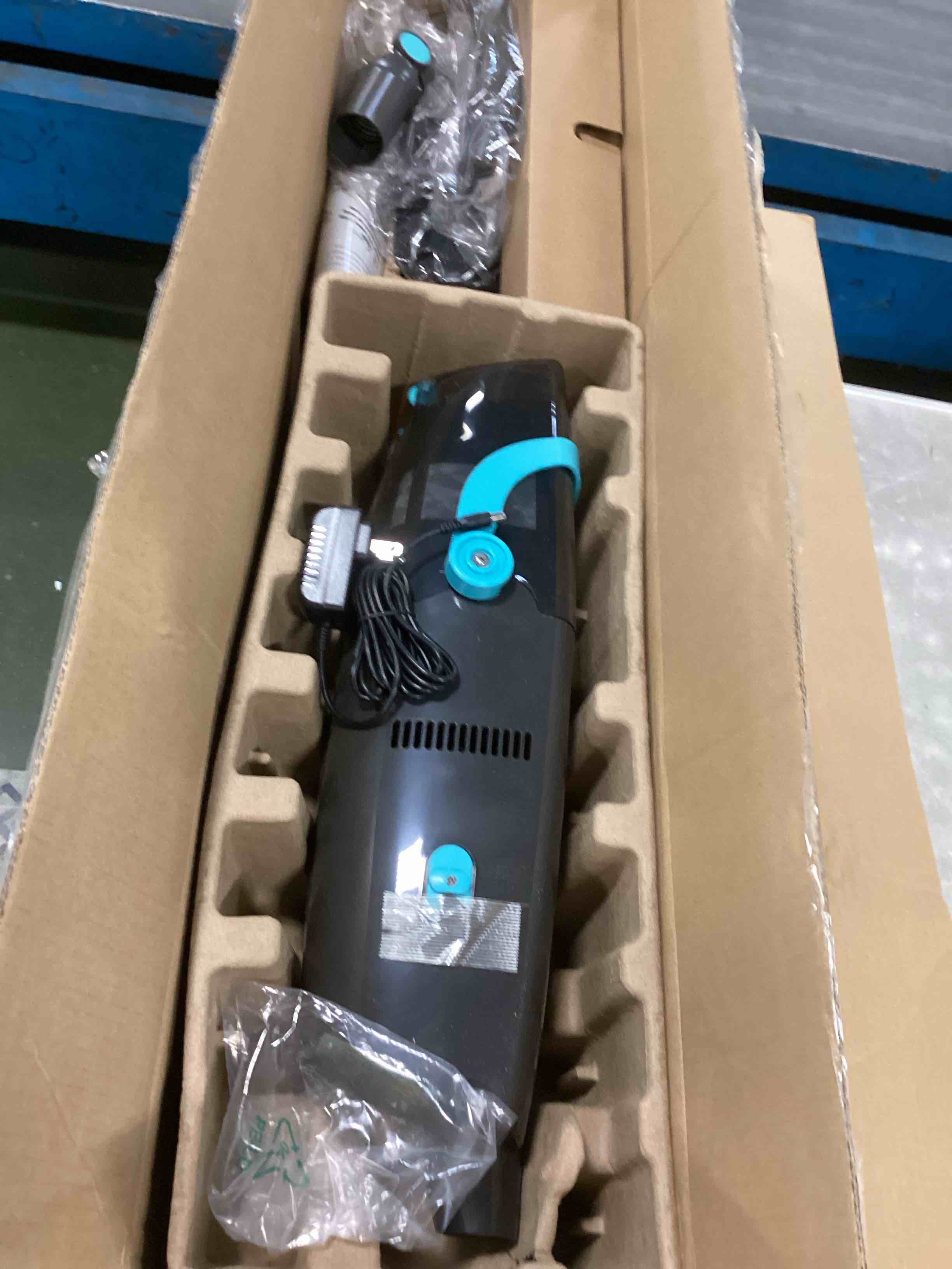 https://s3.amazonaws.com/lotting-images-prod/bidfta/TEA0129983_1723206796951.jpeg