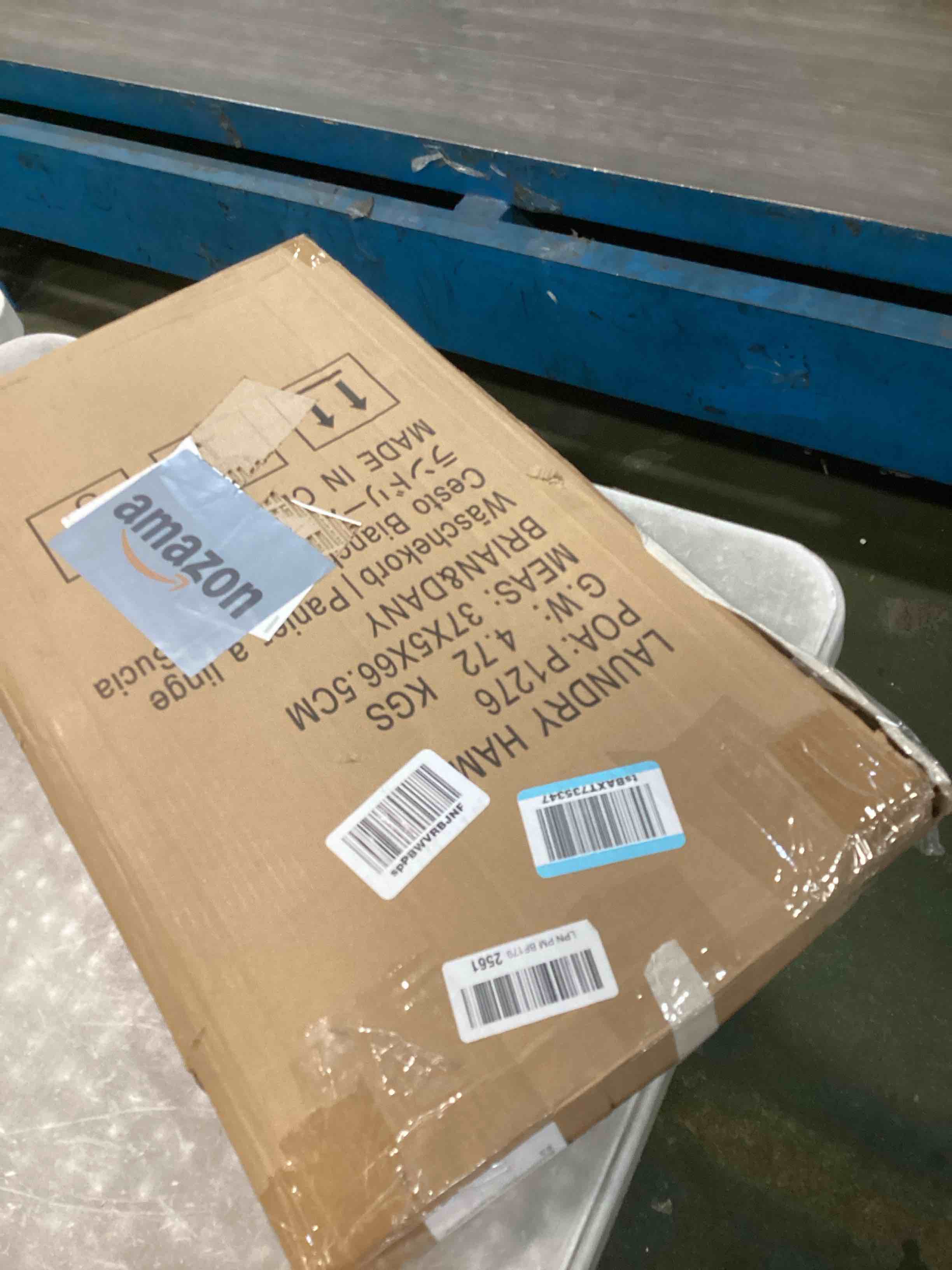 https://s3.amazonaws.com/lotting-images-prod/bidfta/TEA0130112_1724702402968.jpeg