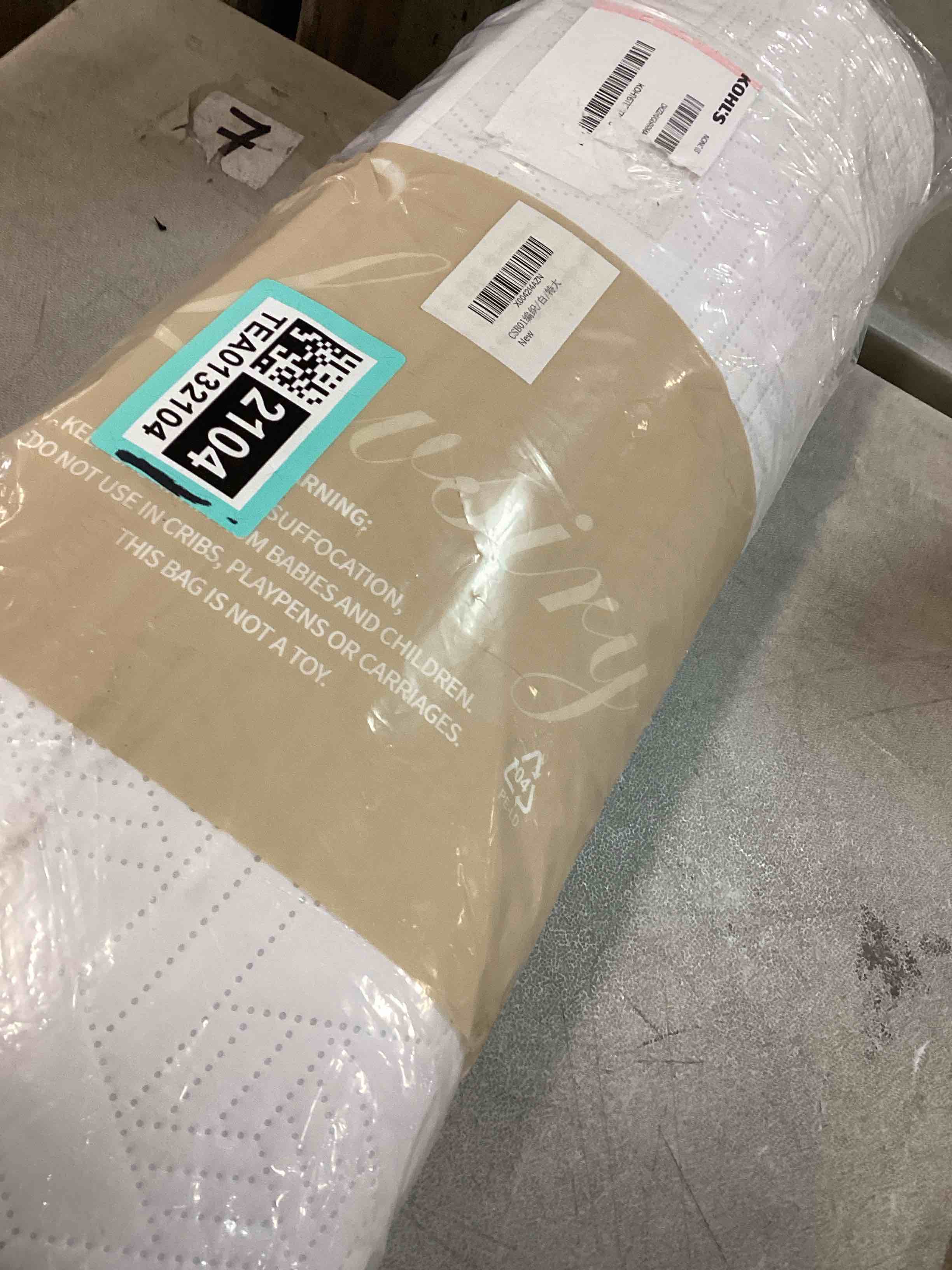 Cal/California King Size White Quilt Bedding Set, Summer Soft