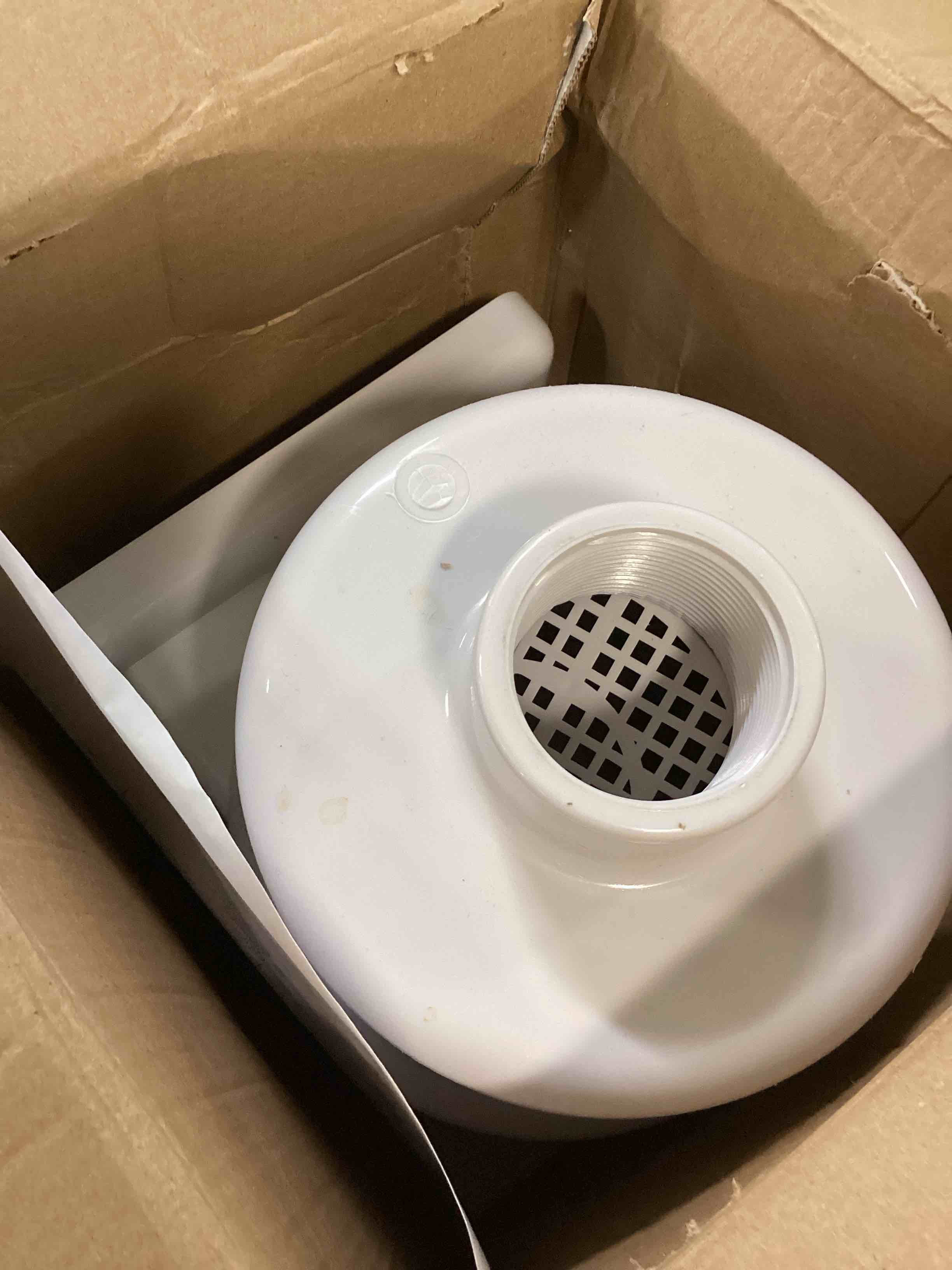 https://s3.amazonaws.com/lotting-images-prod/bidfta/TEA0132261_1724947747857.jpeg